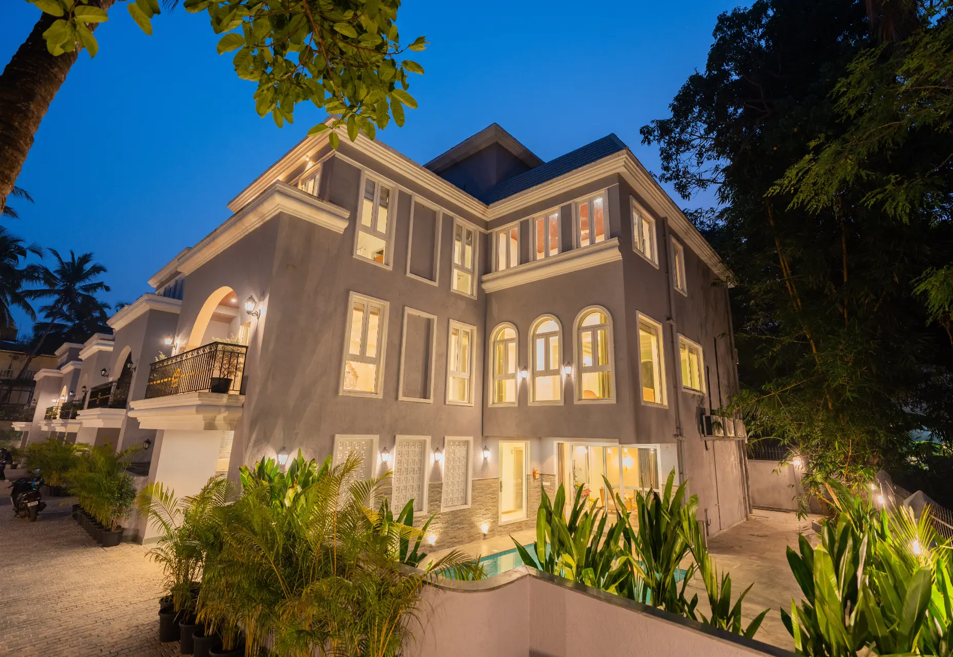 Solace Azure | A 5-BHK Retreat With Pvt Pool, & 2 Living Spaces 