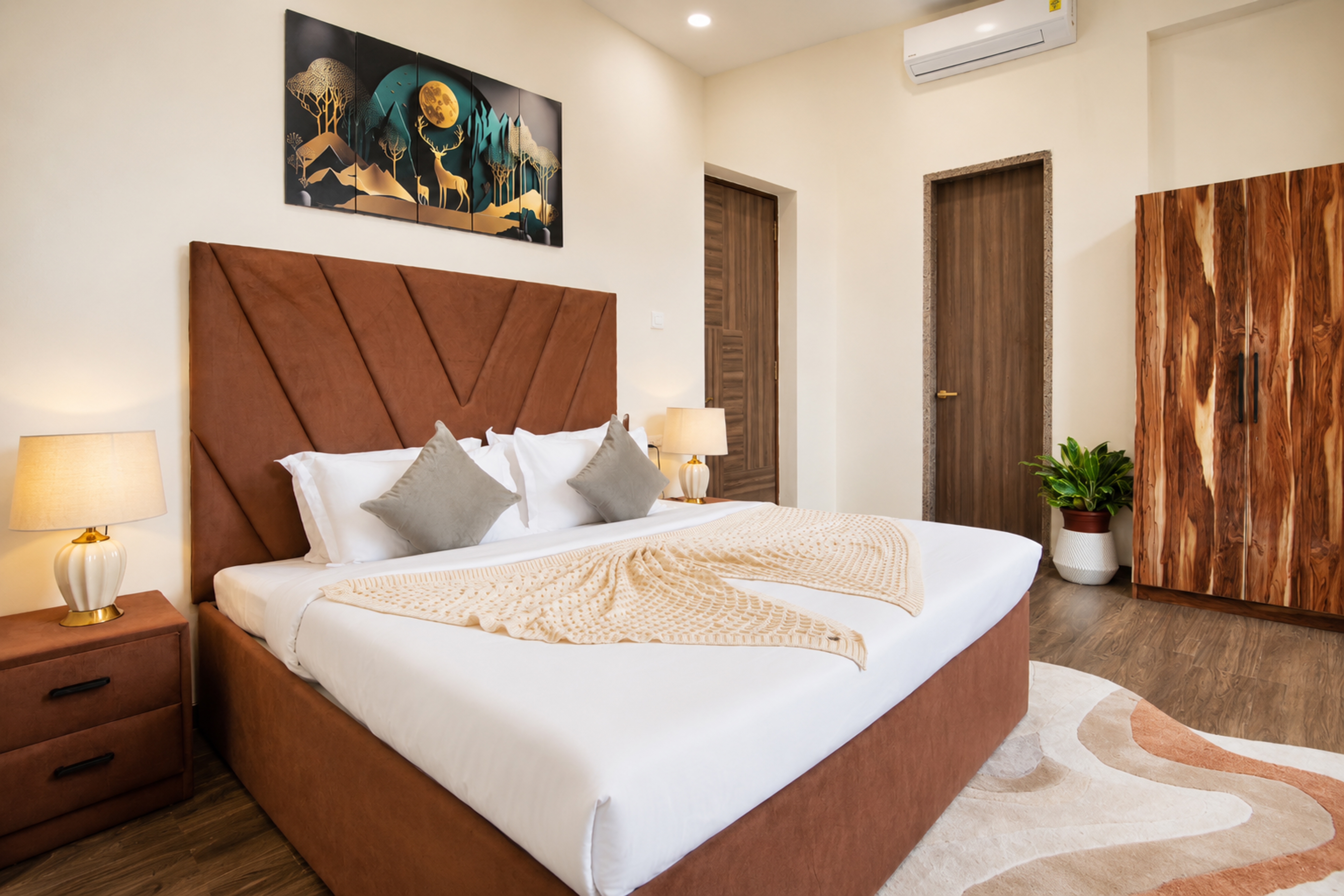Luxurious 3 BHK Retreat with Private Pool, Jacuzzi Bedroom, Glass Canopy Terrace & Garden — photo 22