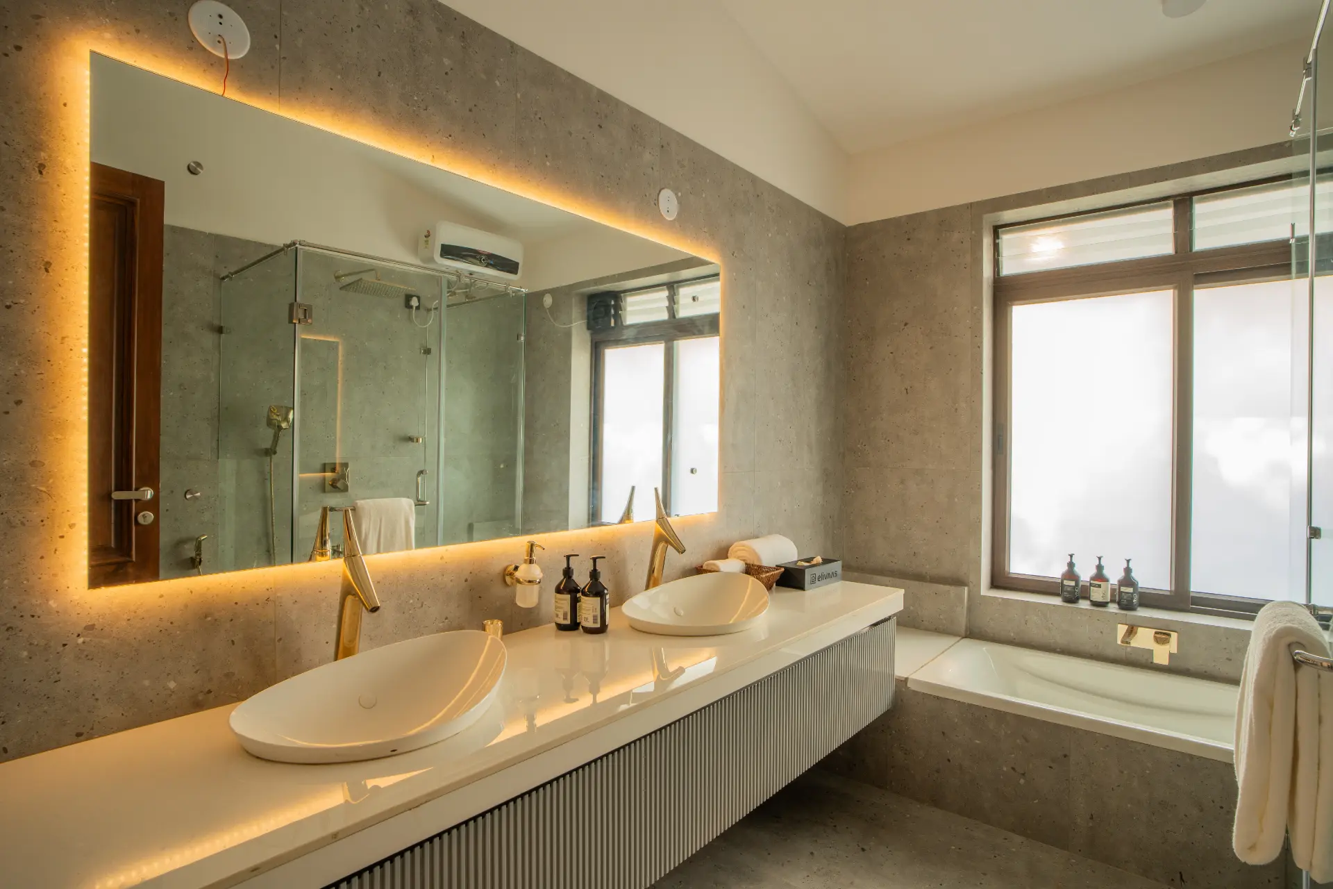 Villa Paraiso, North Goa - Bathroom