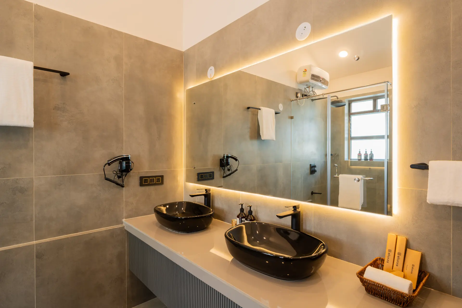 Villa Paraiso, North Goa - Bathroom