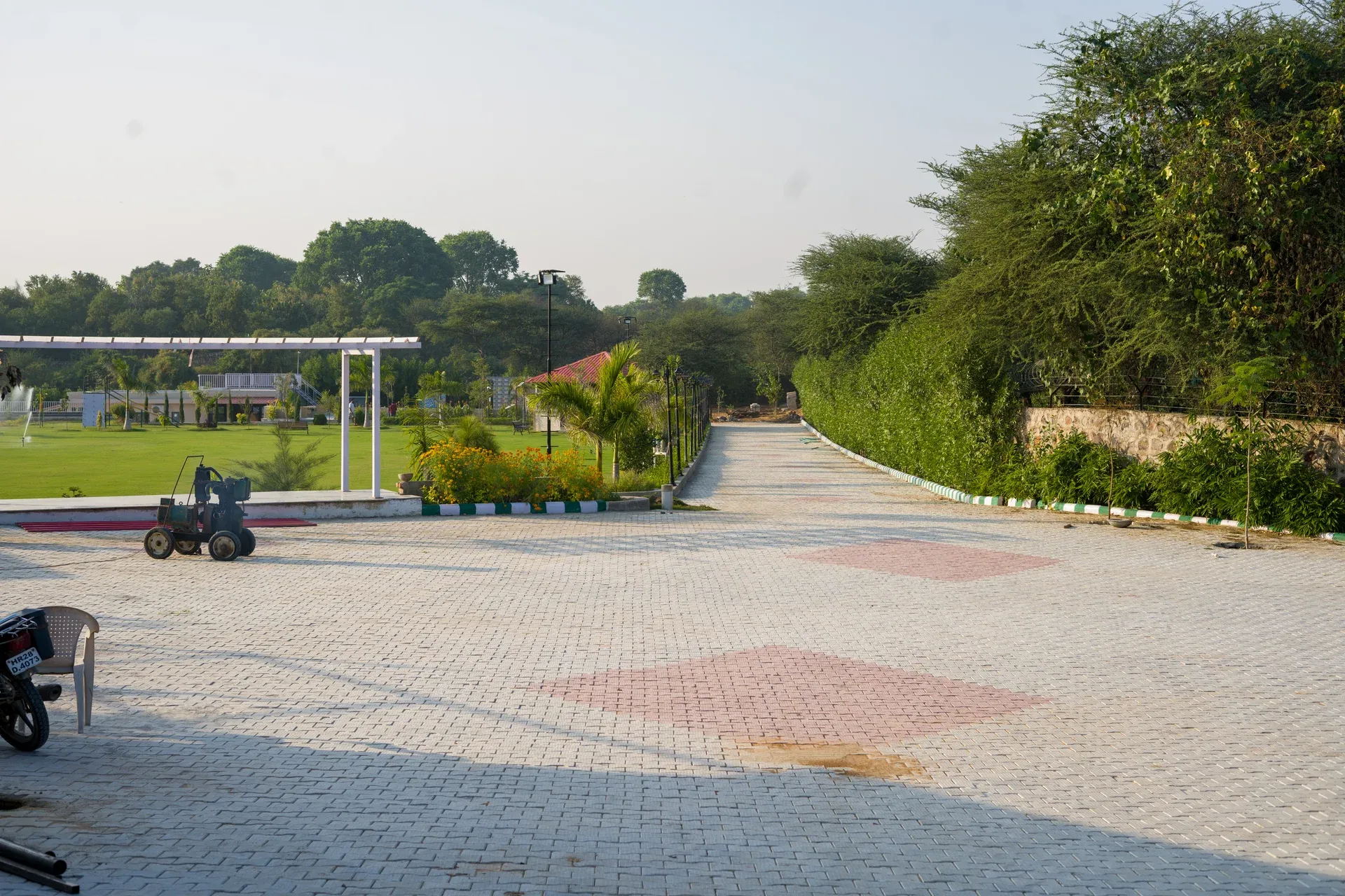 Zenora | Pet-friendly 5-BHK Farmhouse With Pvt Pool, Garden & Terrace 