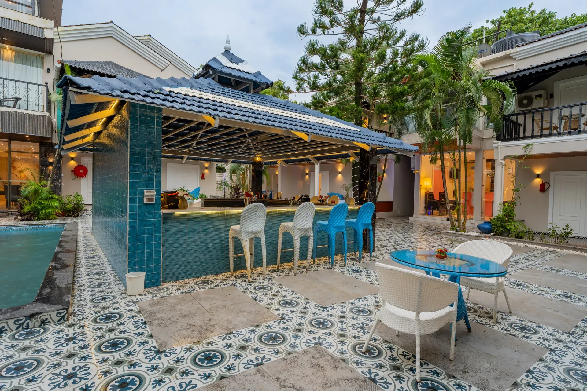 Emperor Ozran Villa, North Goa - Bar