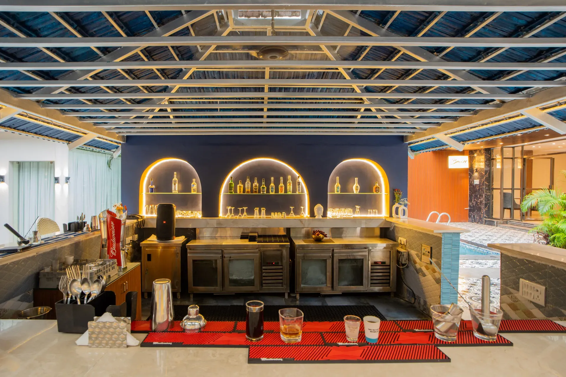 Emperor Ozran Villa, North Goa - Bar