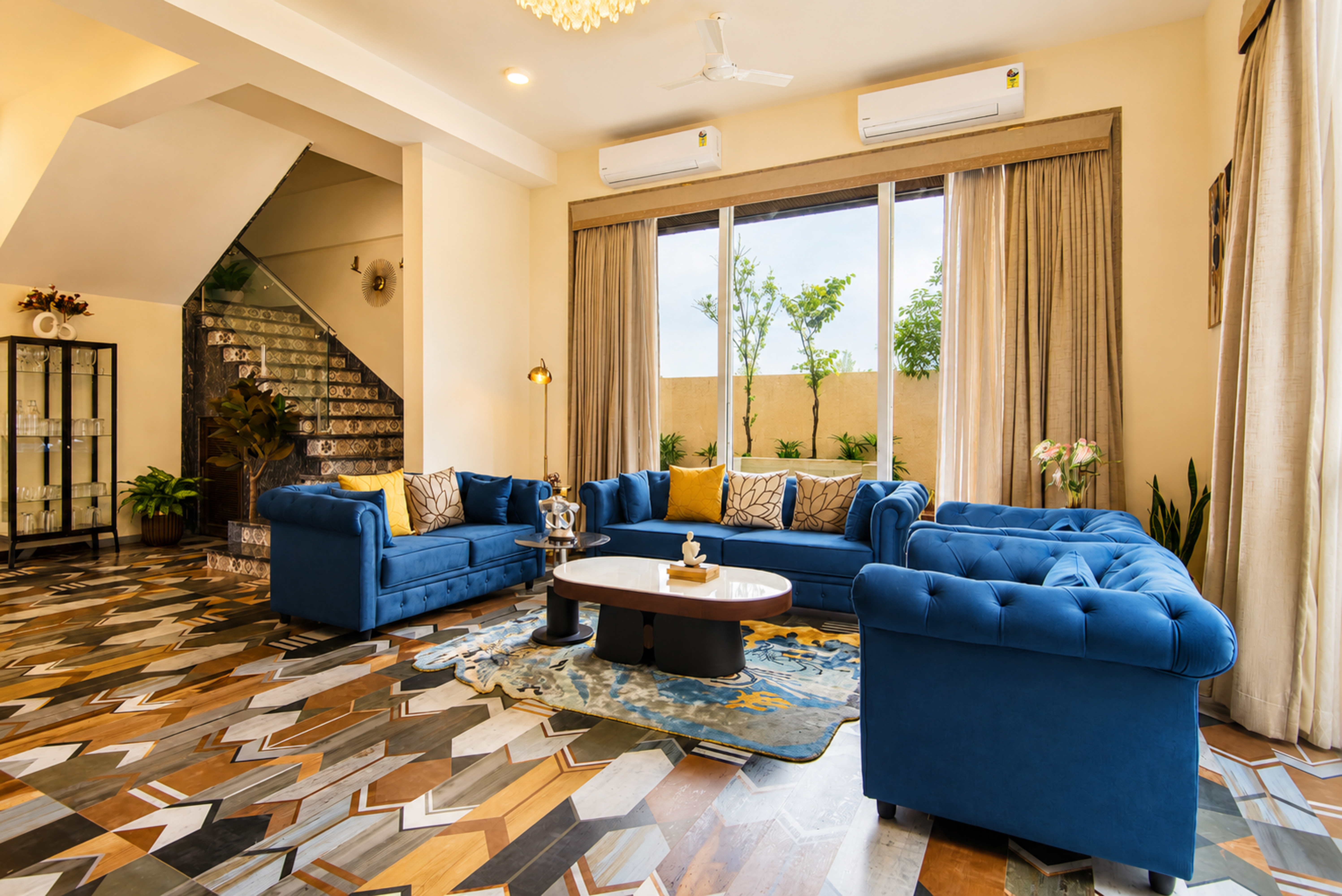 Luxurious 3 BHK Retreat with Private Pool, Jacuzzi Bedroom, Glass Canopy Terrace & Garden — photo 9