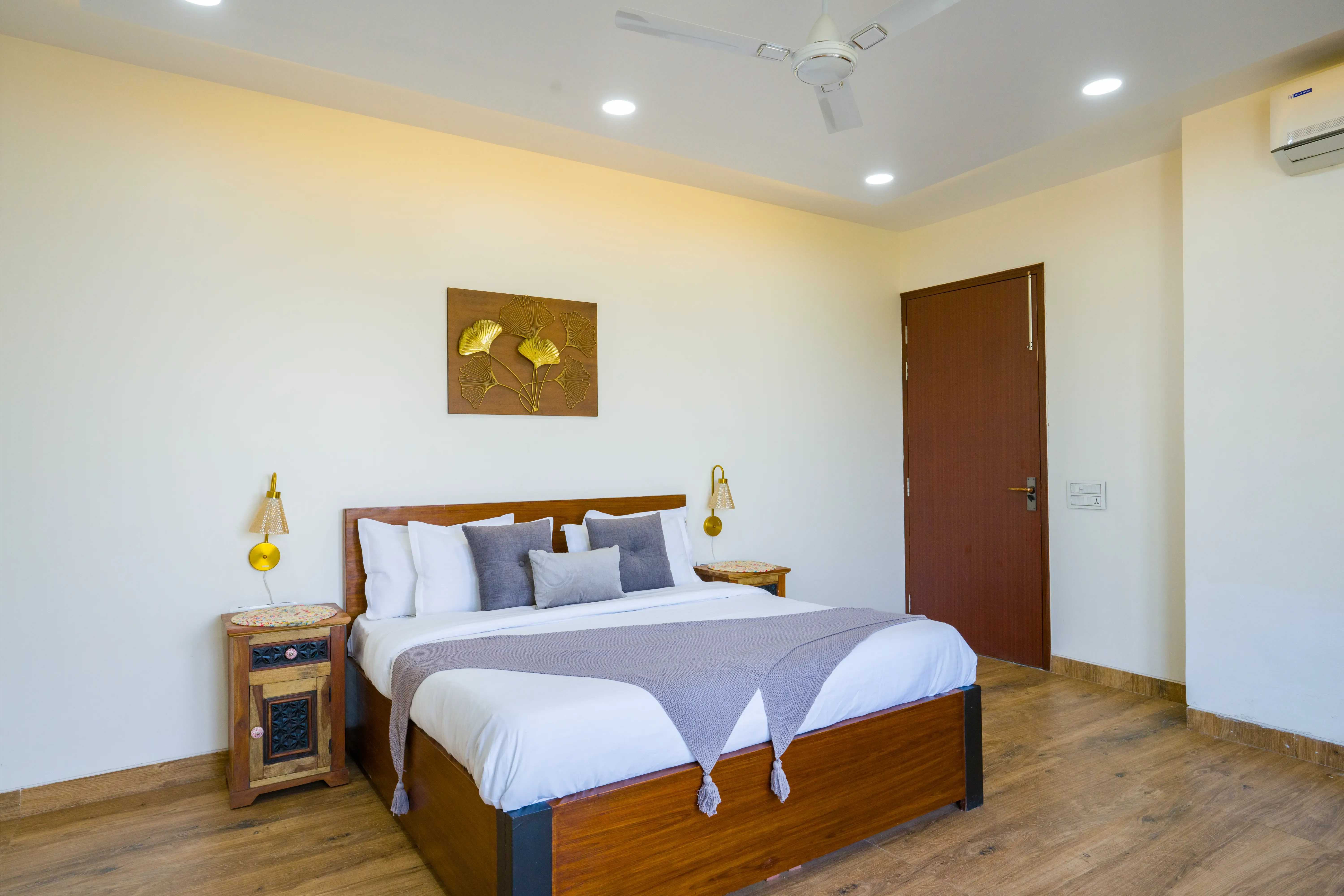 AdhiVa Retreat Farmhouse, Delhi NCR - Bedroom 2