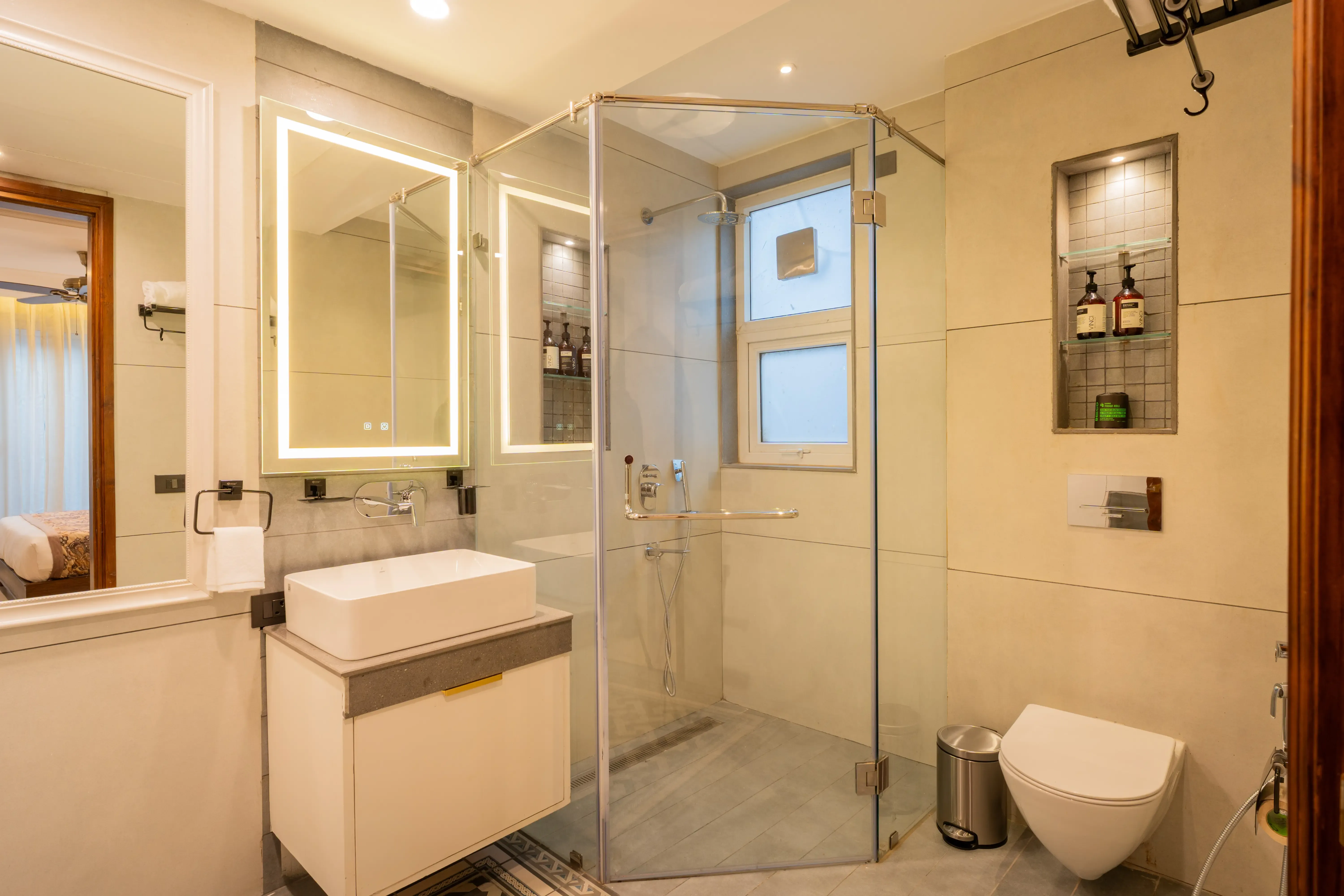 Royce Cottage, Kasauli - Bathroom