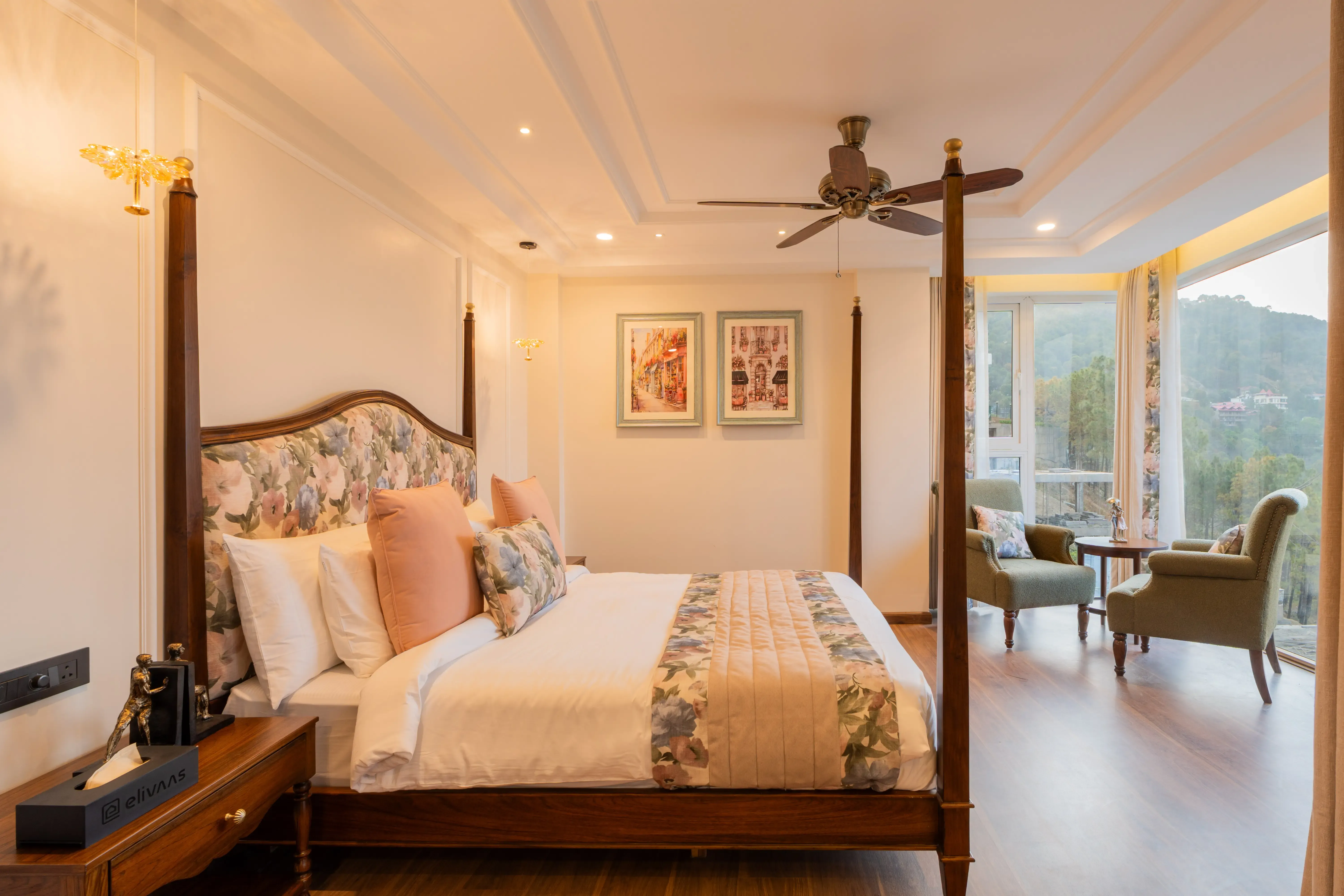 Royce Cottage, Kasauli - Bedroom 1