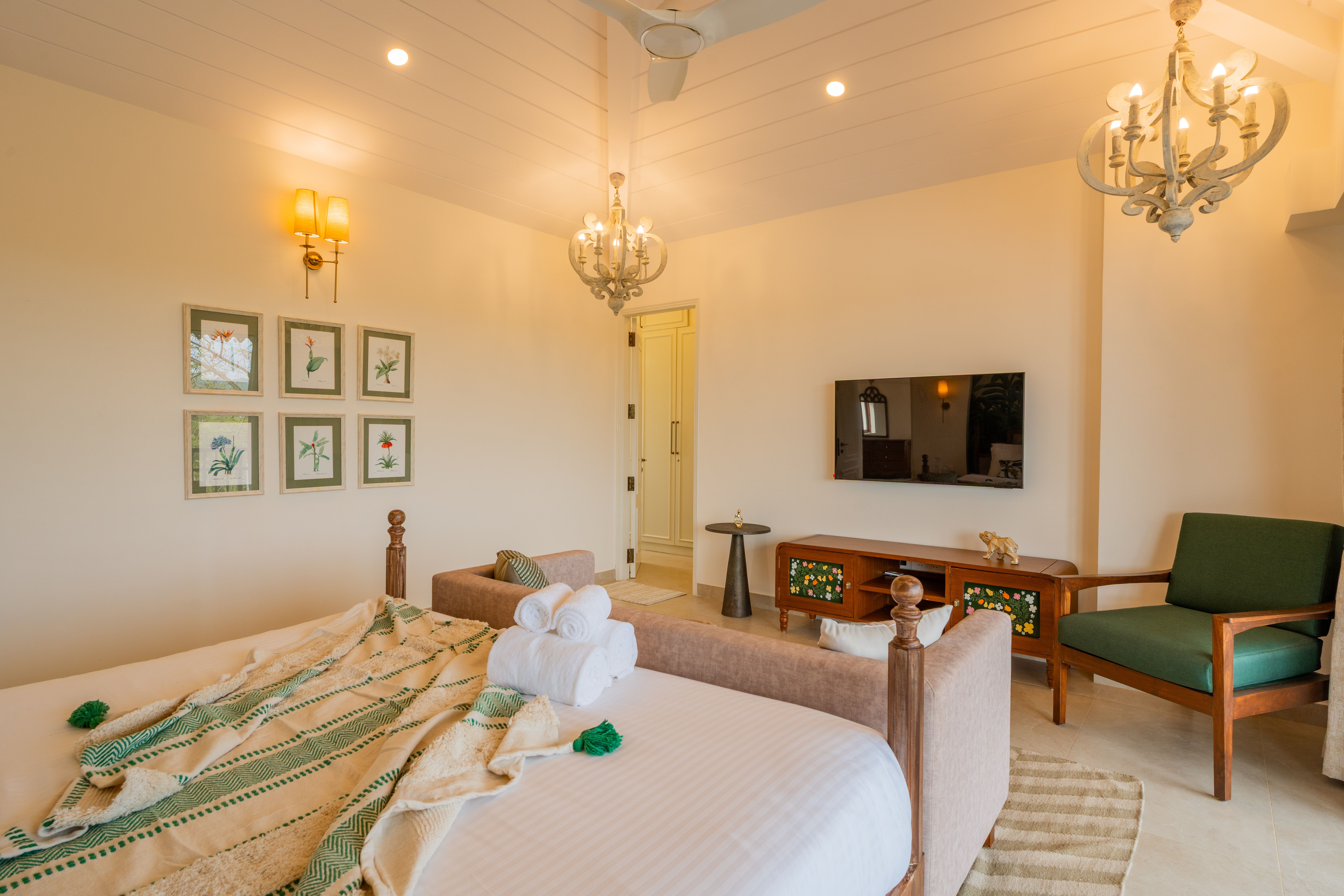 Bedroom-1- The Lush Retreat_Villa_Fleuve_North_Goa