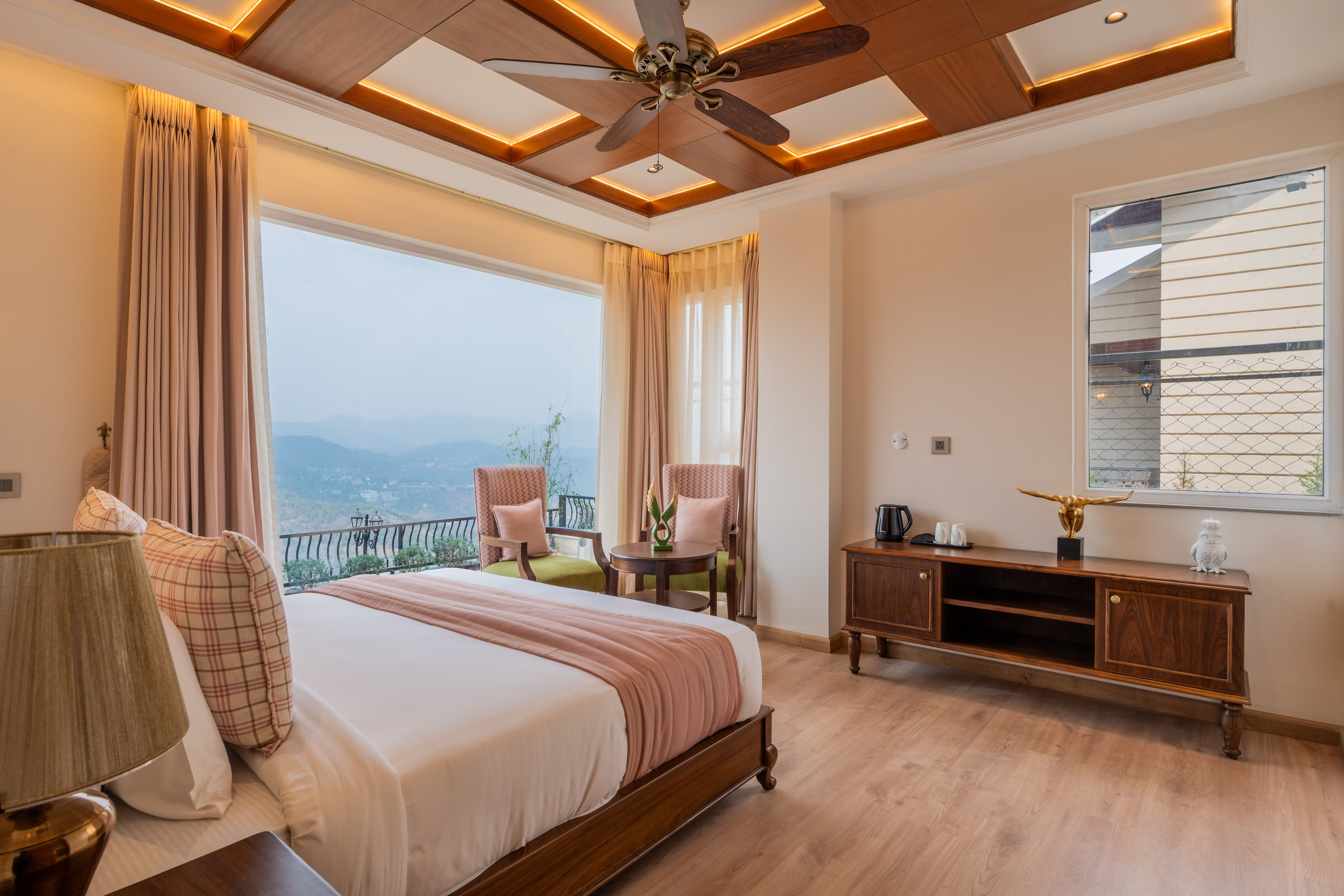 The Royce Orchid Villa Kasauli - Bedroom 3