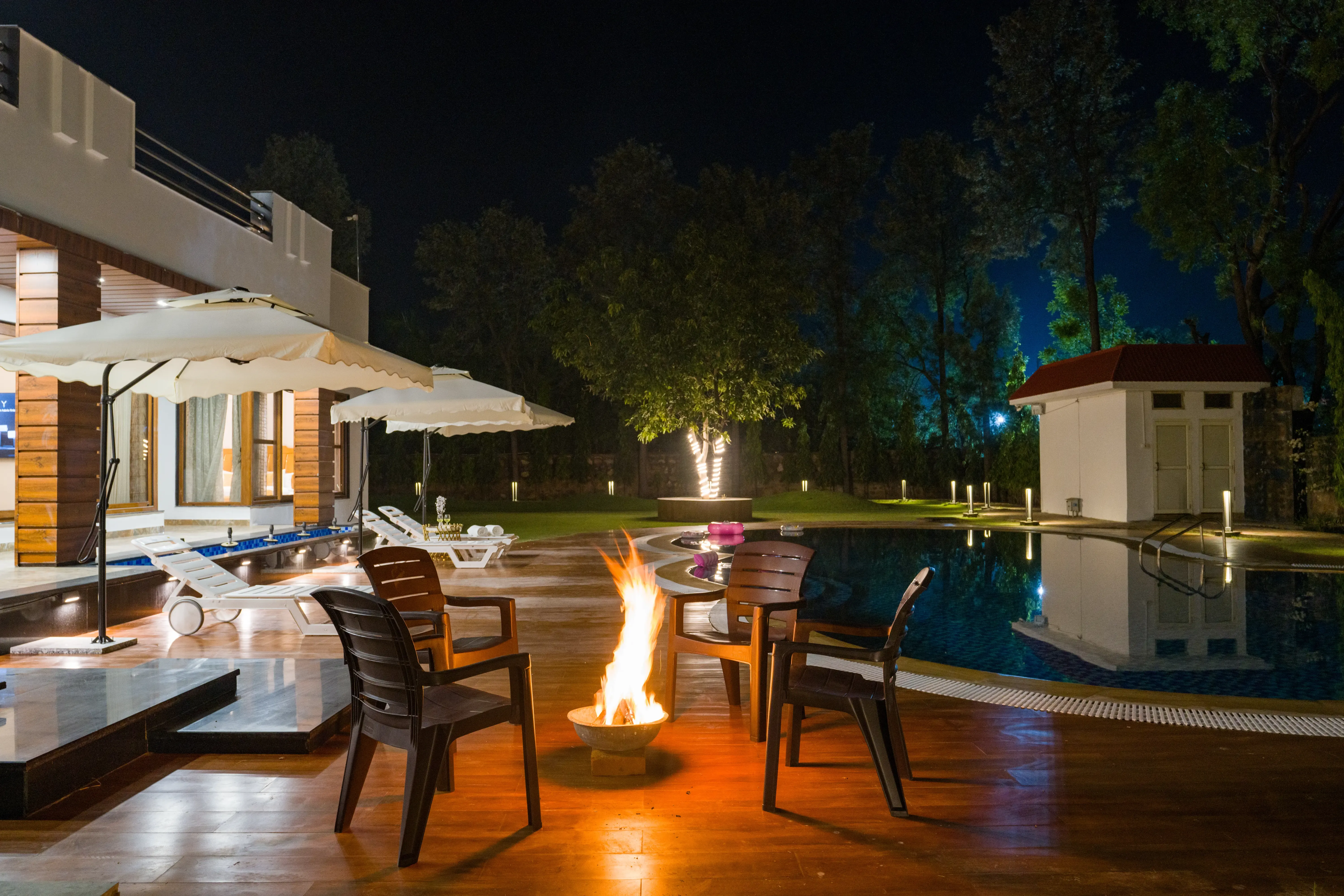Sanisa Farm, Gurugram - Bonfire