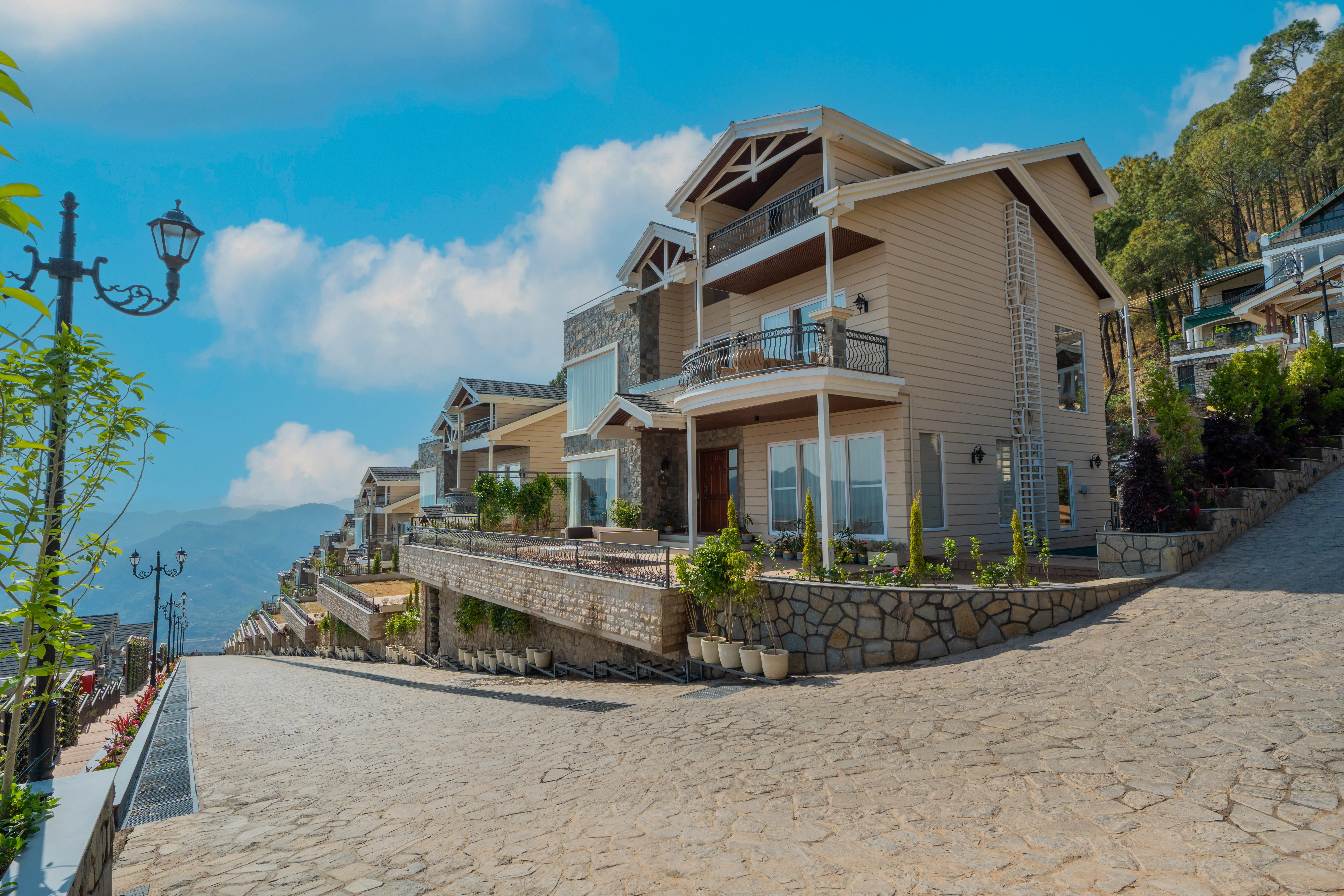 The Royce Orchid Villa Kasauli - Facade