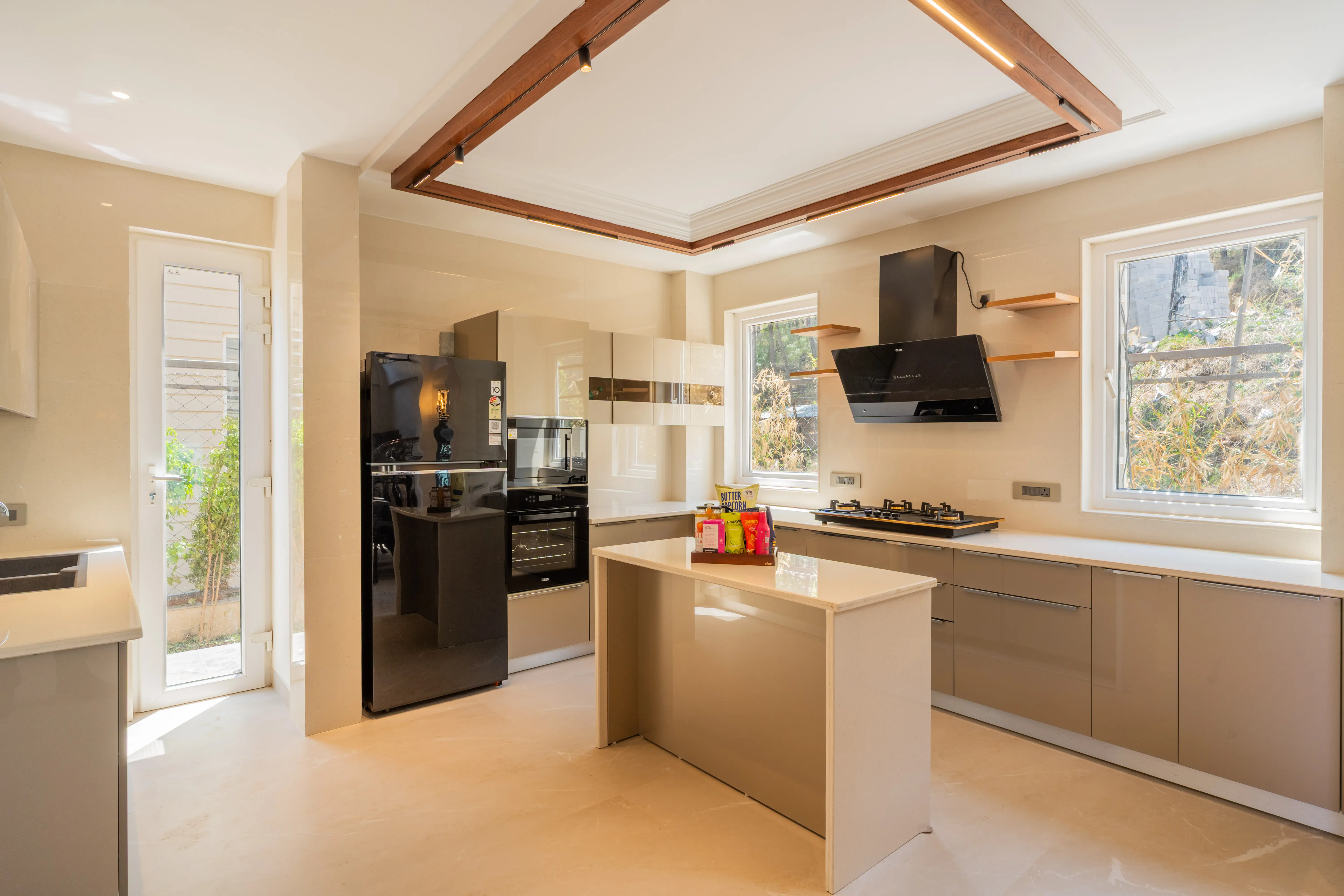 The Royce Villa, Kasauli - Kitchen