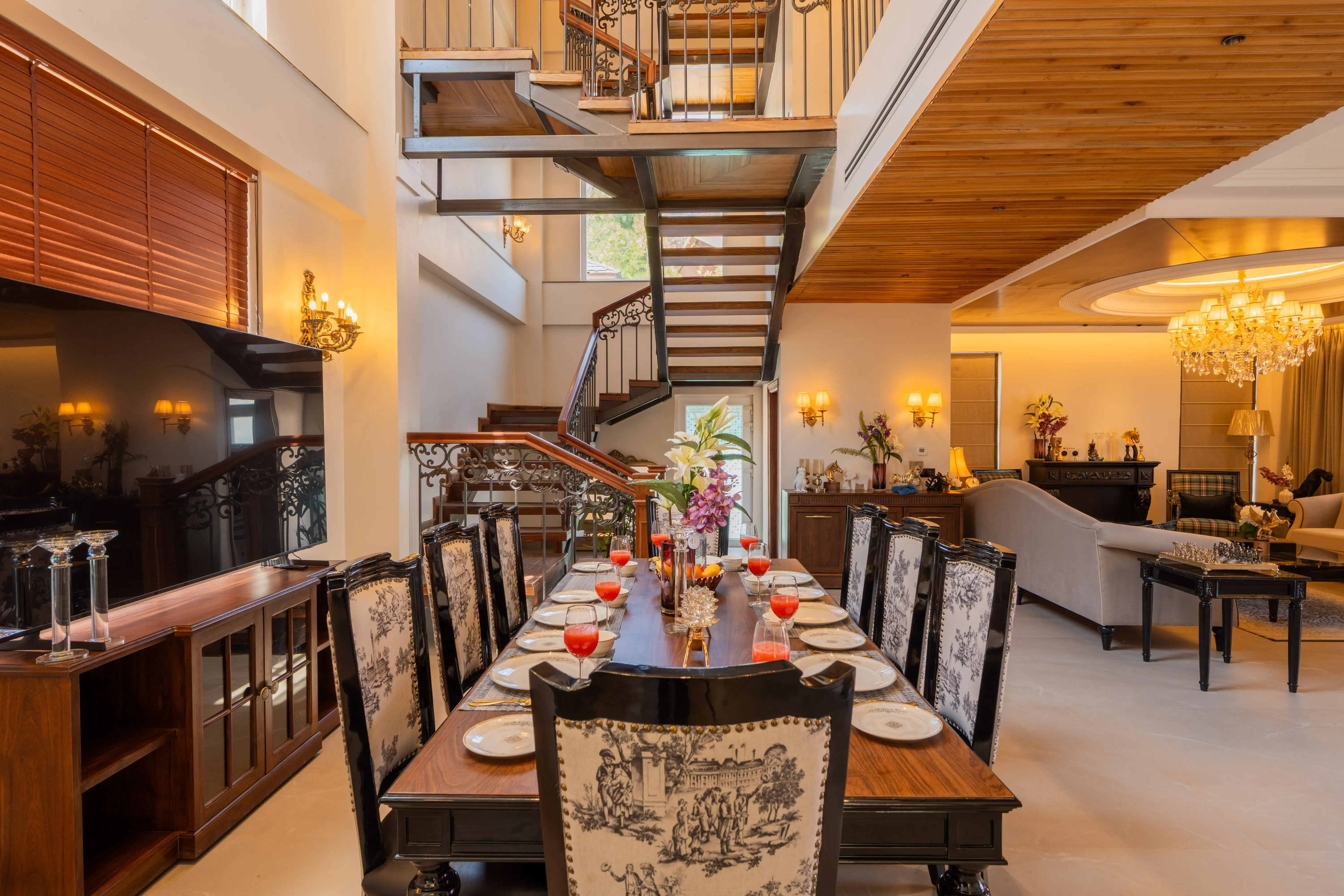 The Royce Villa, Kasauli - Dining area