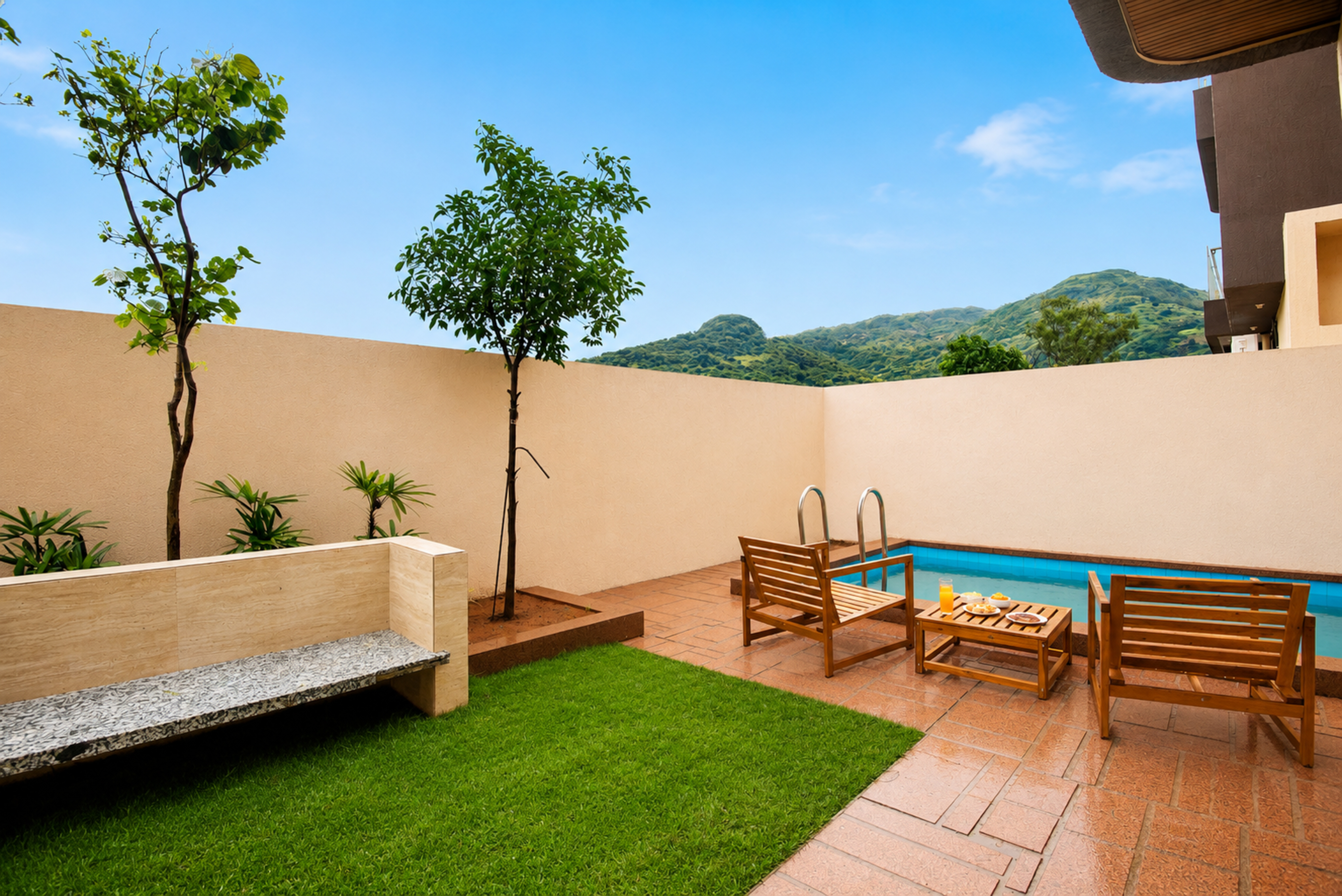 Luxurious 3 BHK Retreat with Private Pool, Jacuzzi Bedroom, Glass Canopy Terrace & Garden — photo 31