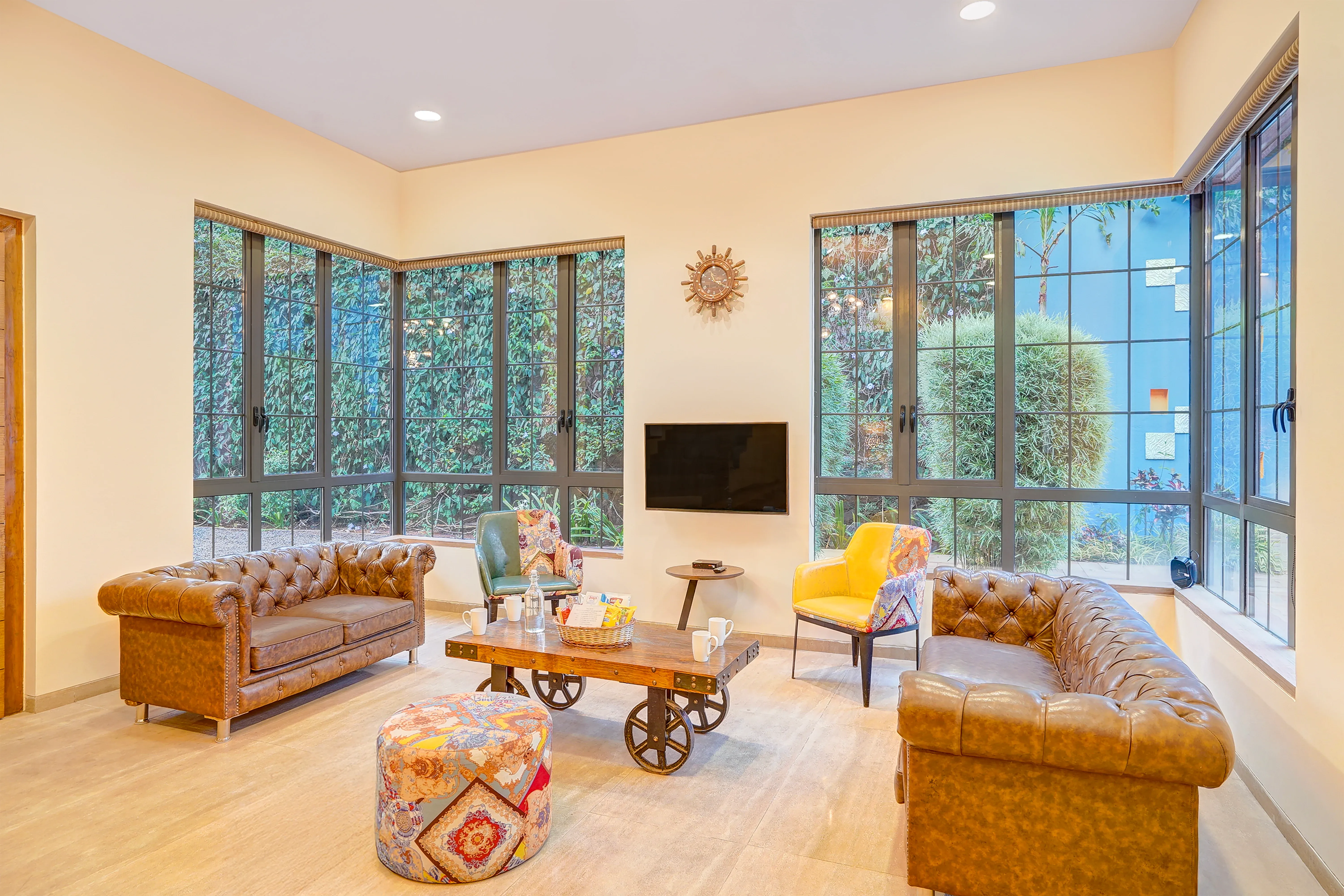 Villa 39, Lonavala - Living room 1