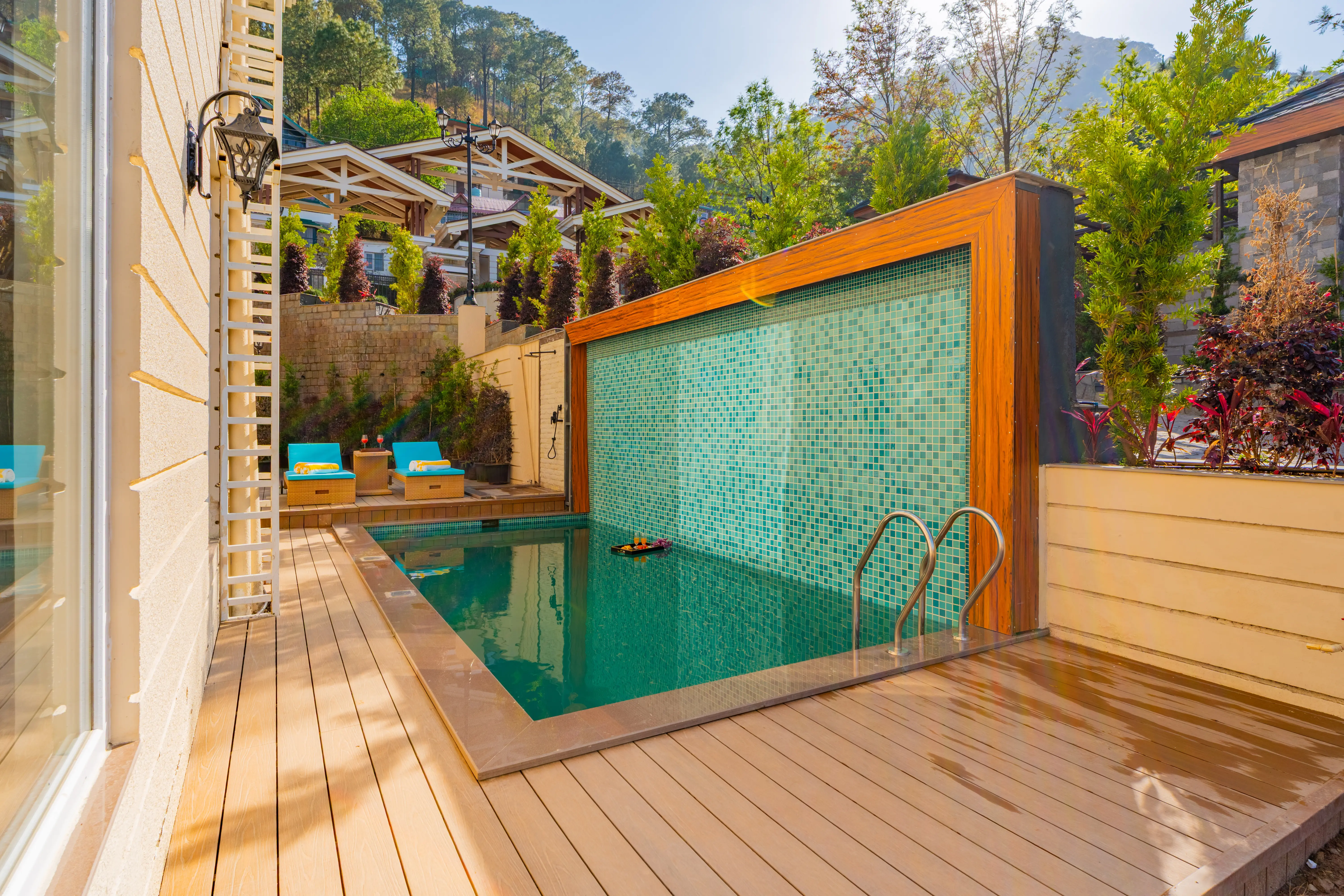 The Royce Villa, Kasauli - Swimming pool