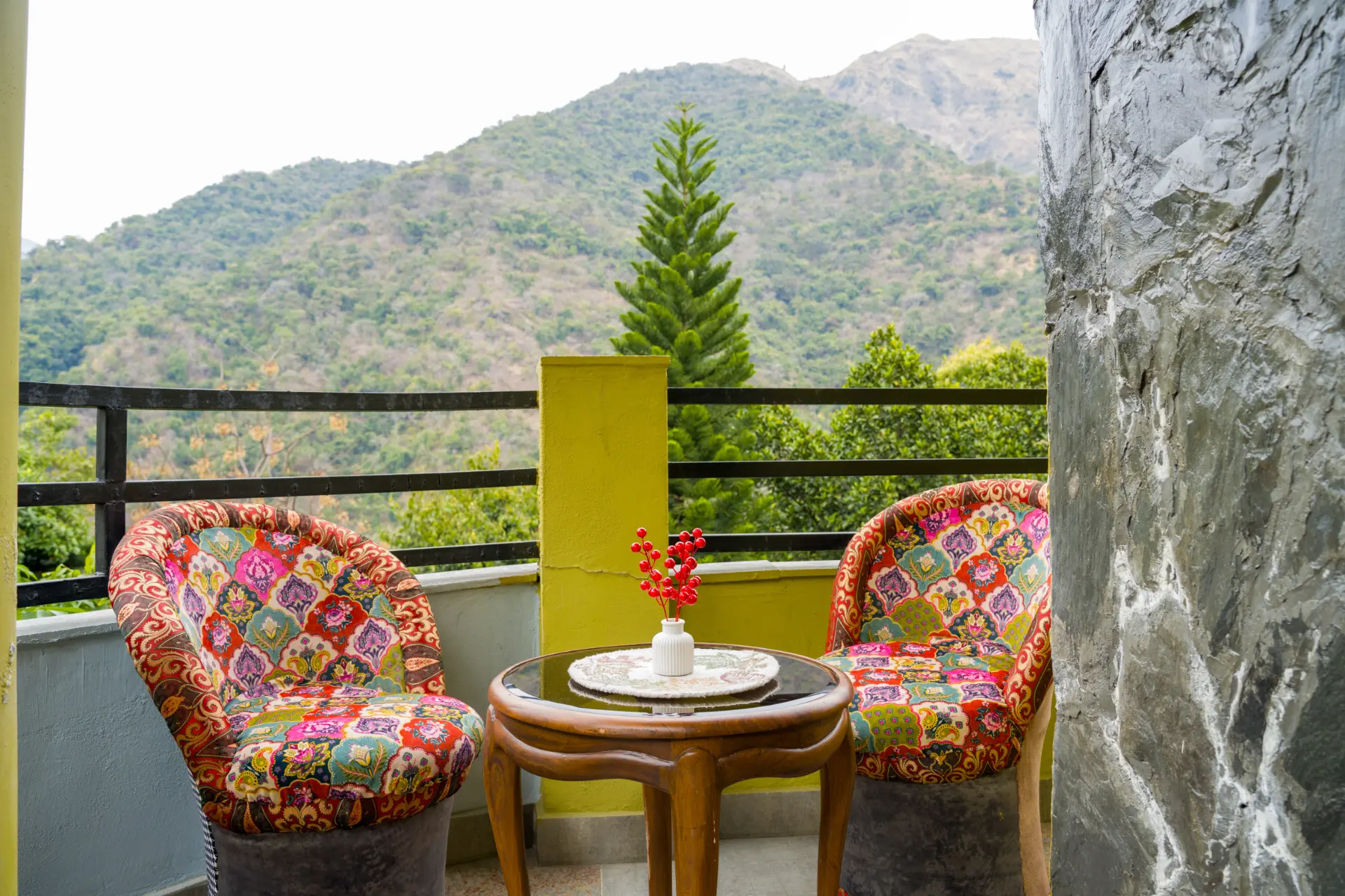 Zephyr Stoneva, Mussoorie - Balcony