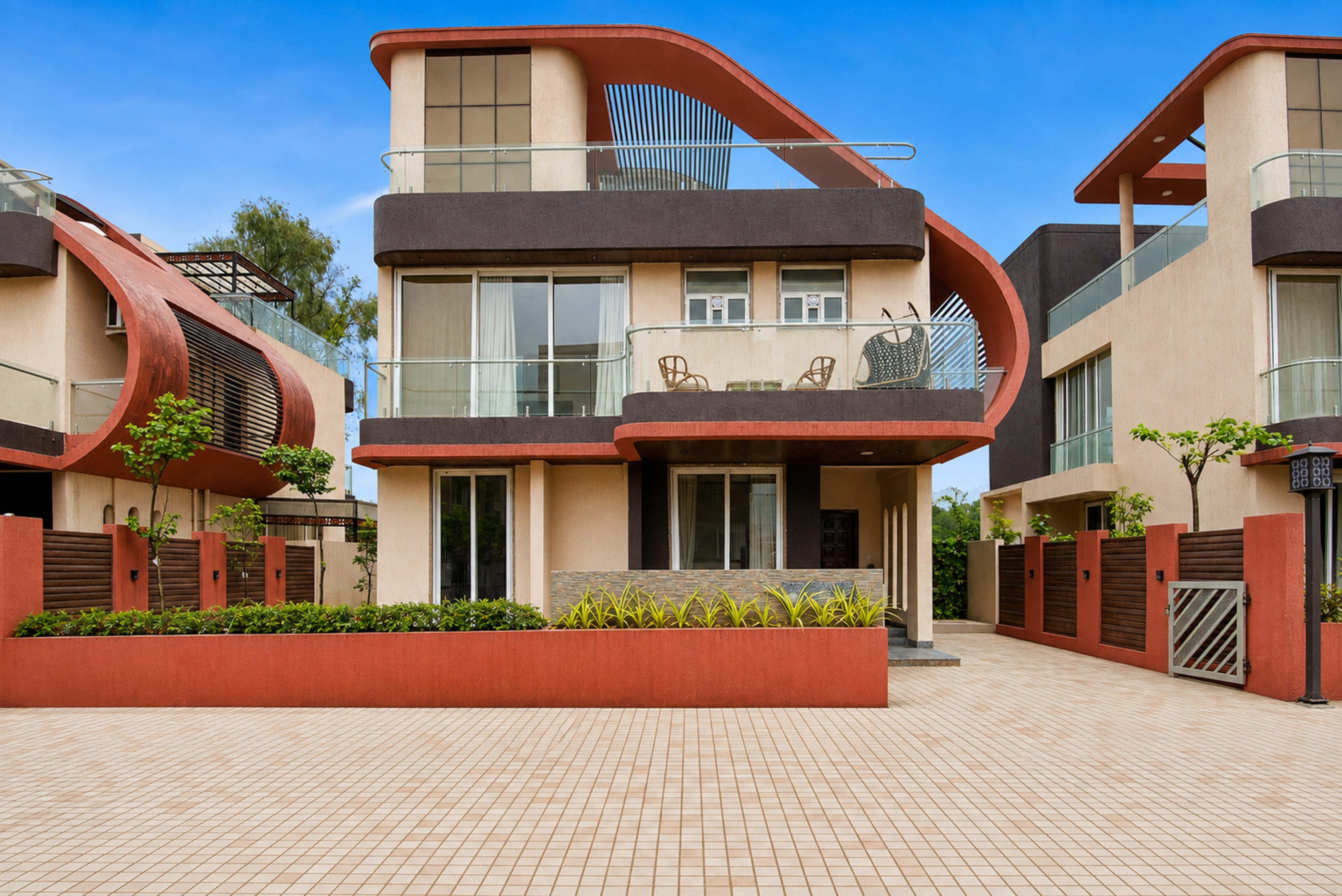 Luxurious 3 BHK Retreat with Private Pool, Jacuzzi Bedroom, Glass Canopy Terrace & Garden — photo 7