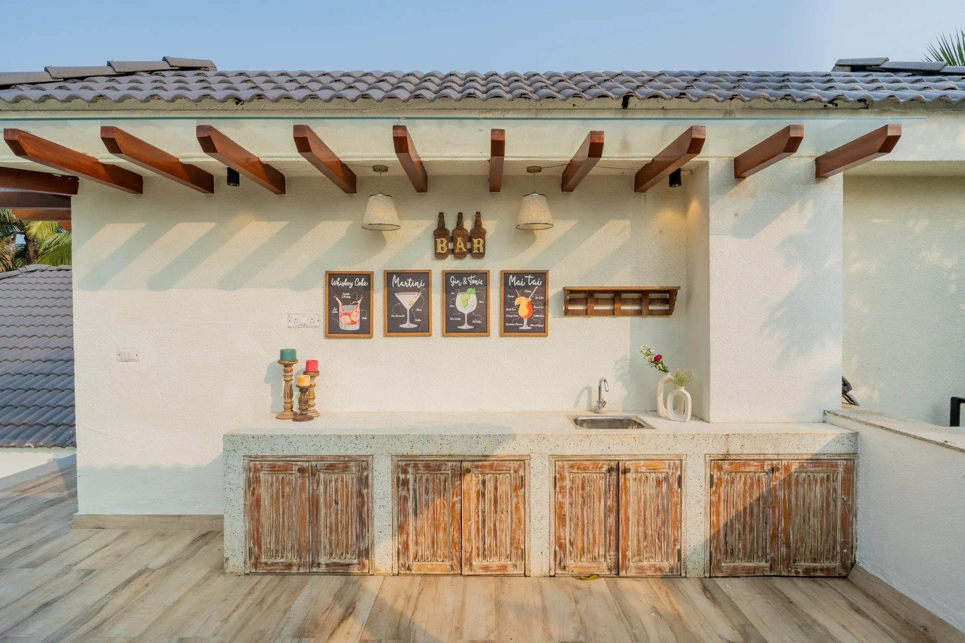 Bar counter
