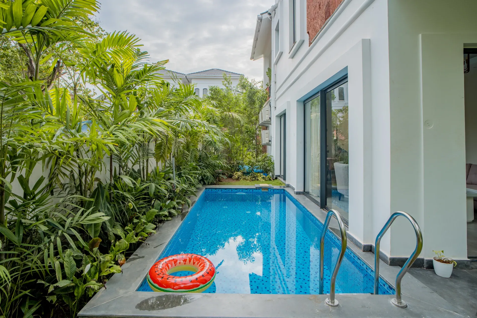 Laguna Echo | Serene Pet-friendly 3-BHK Retreat With Private Pool & Garden Near Anjuna Beach