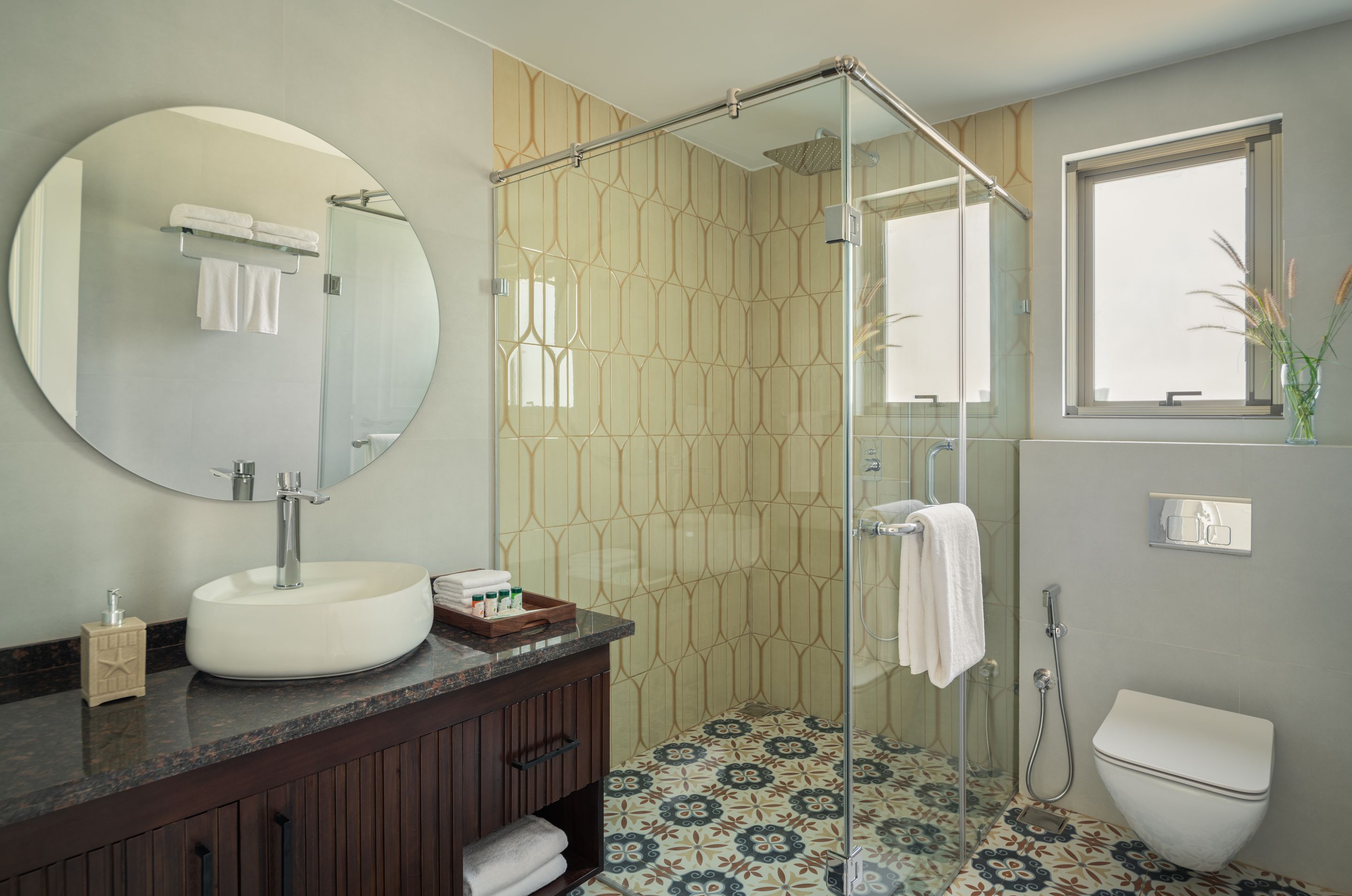 Bathroom_Kensho Hibiscus_South_Goa