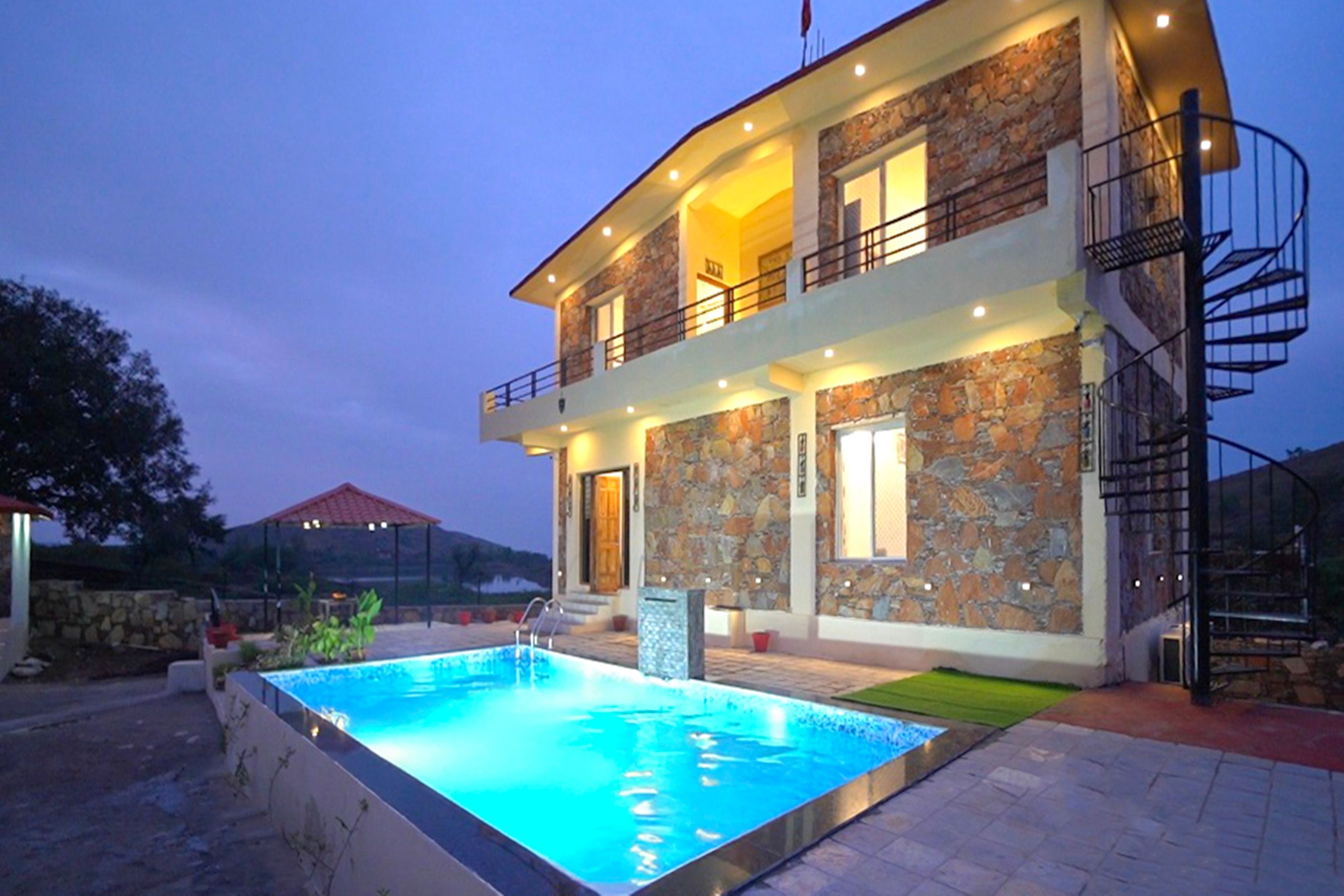 Outdoor pool
