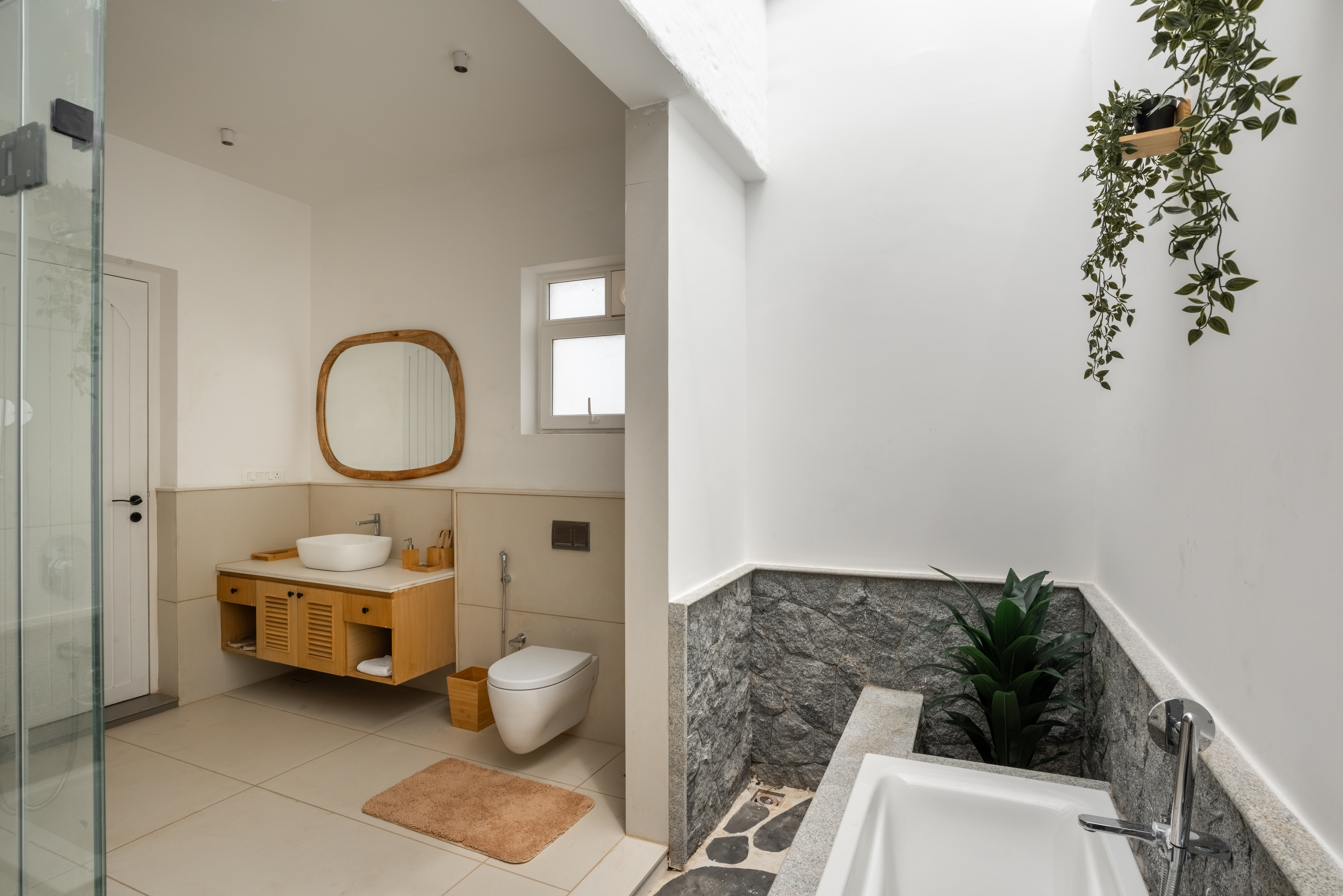 Greek Style 2-BHK Villa with Private Swimming Pool, Water Slide, Garden, Open Shower, Jacuzzi, Bathtub & Beach Views — photo 18