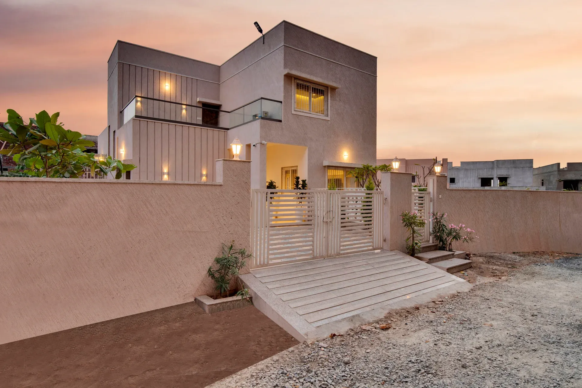 Shourya Bliss | 3-BHK | Pvt Pool & Garden | Scenic Views - Image 4