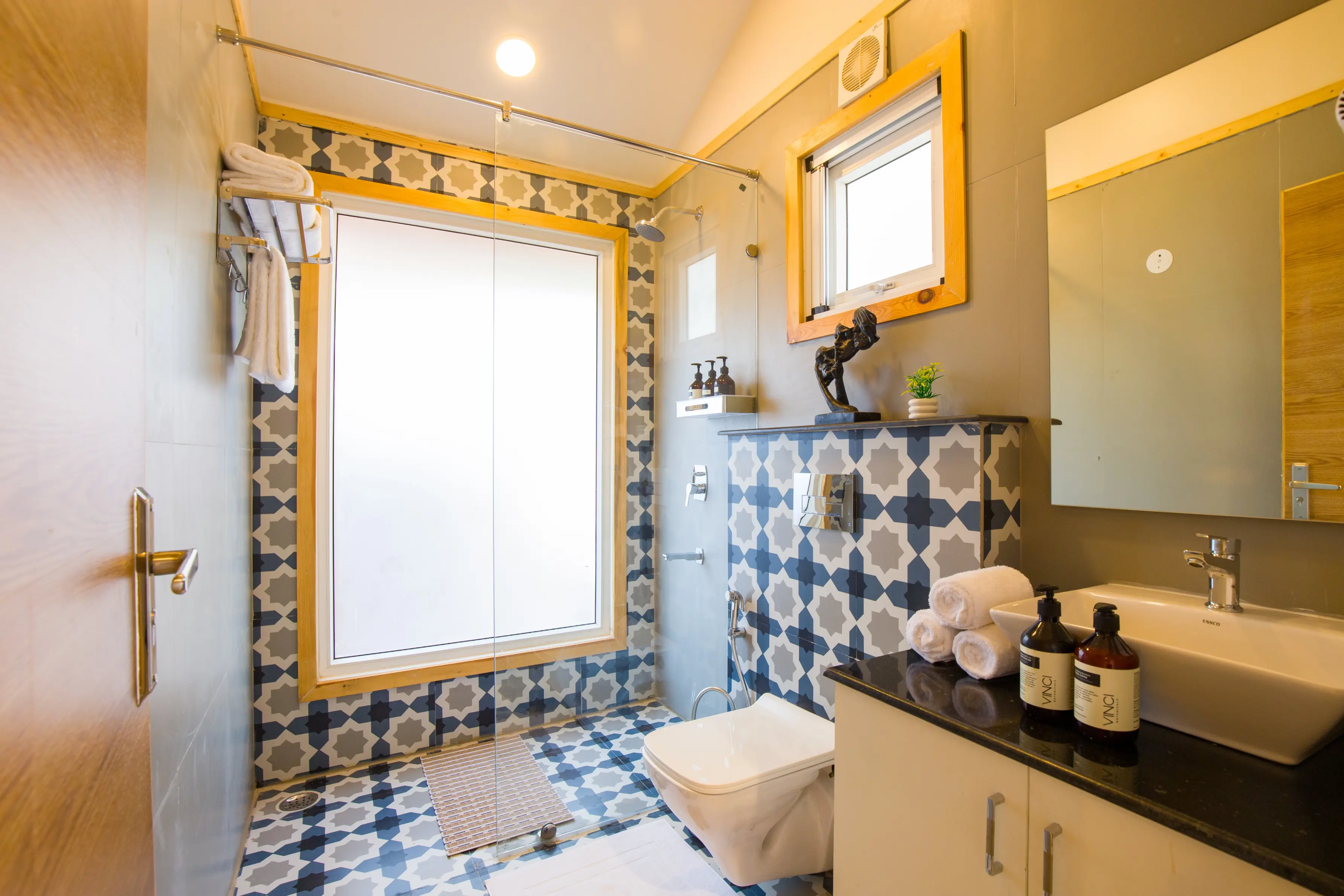 Sirmour Baag Rose, Kasauli - Bathroom