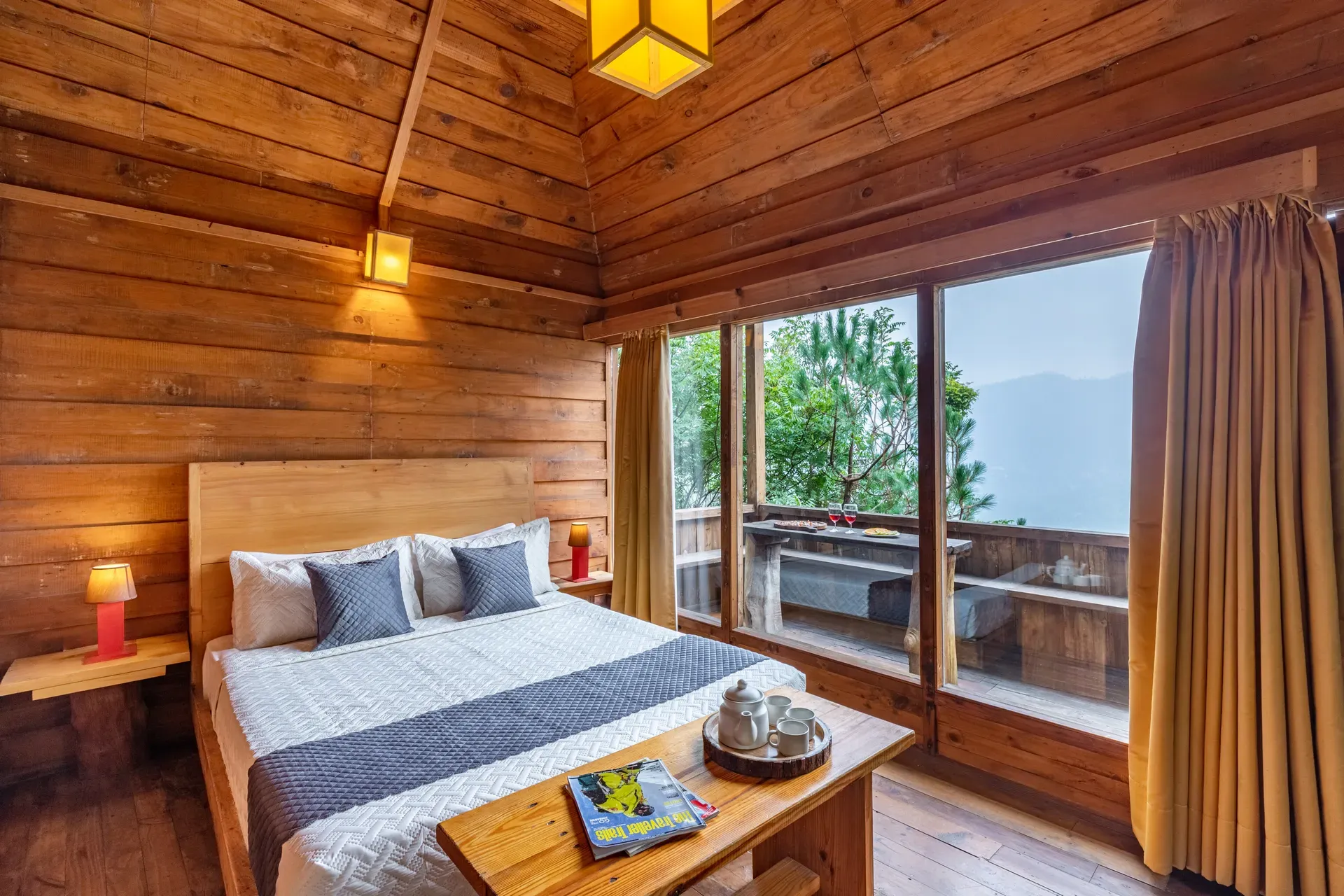 Suro Woodbine Chalet, Shimla - Bedroom