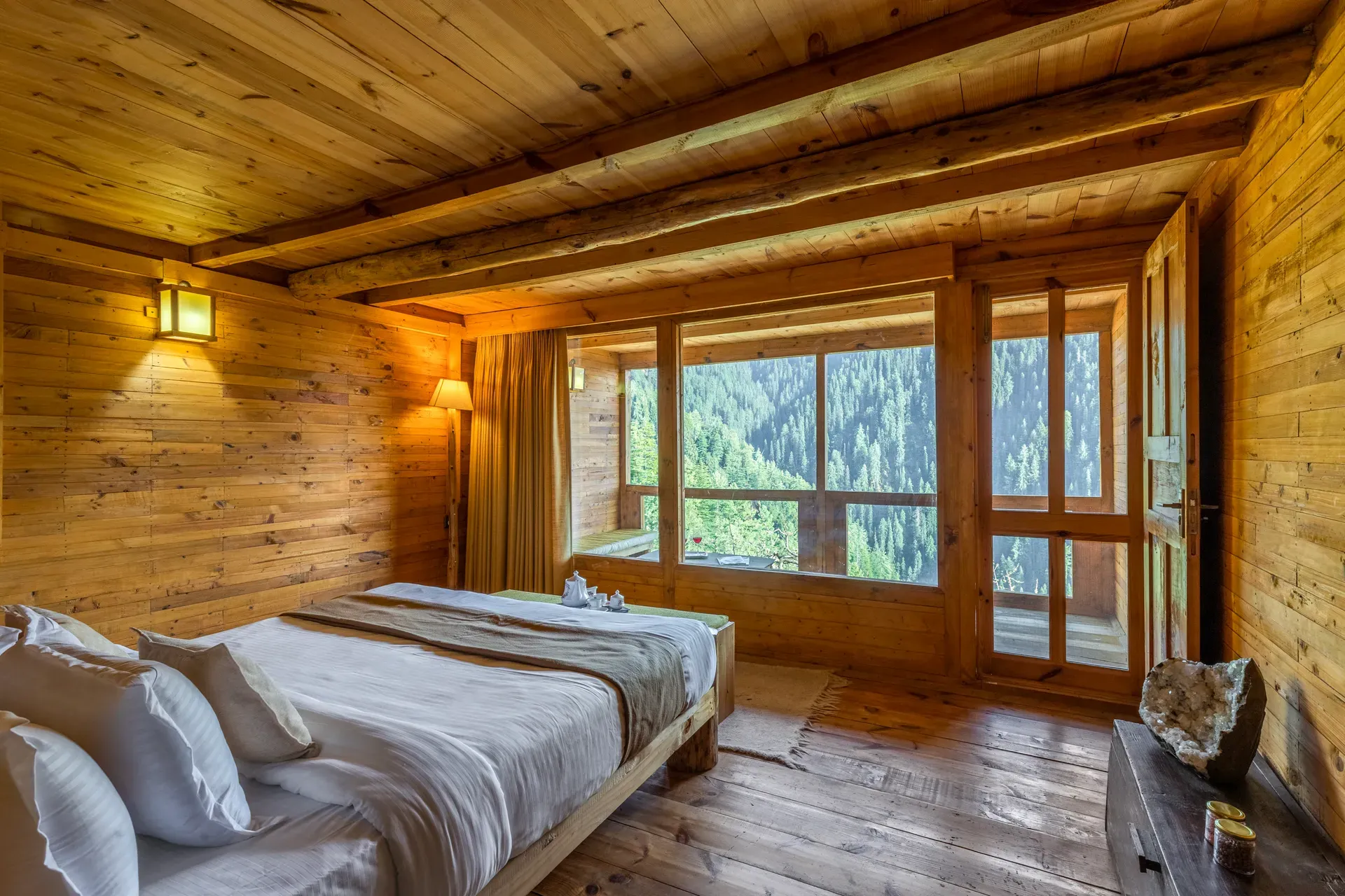 Skylounge Villa, Shimla - Bedroom