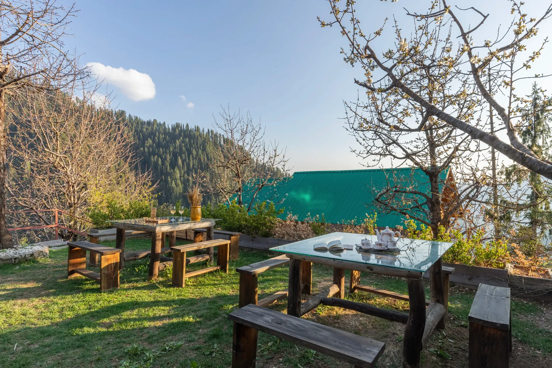 Silvana | Pet-friendly 3-Bedroom Retreat With Attic, Sauna & Garden Near Haku Temple - Image 5
