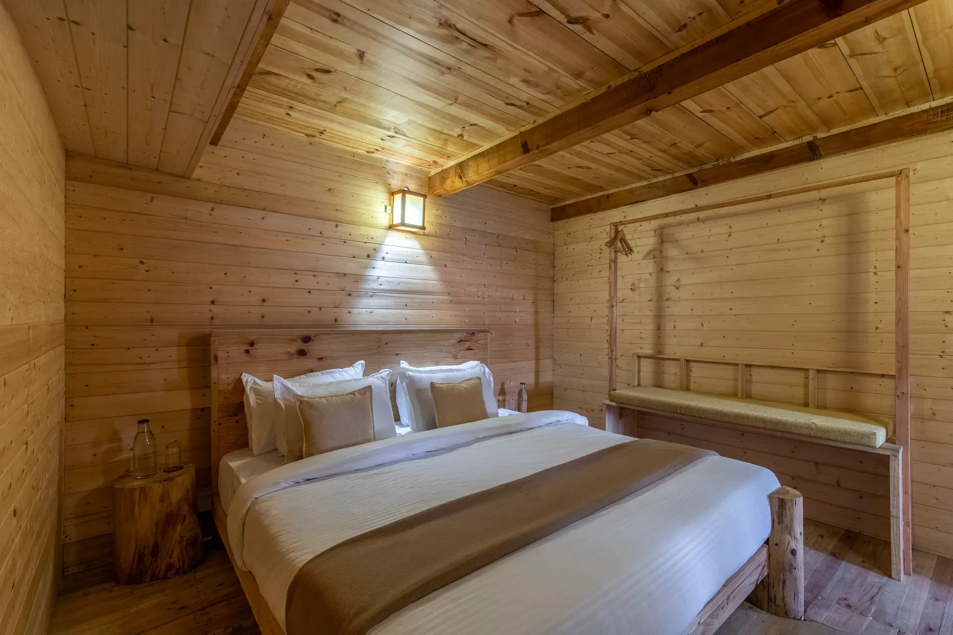 Everly Villa, Shimla - Bedroom