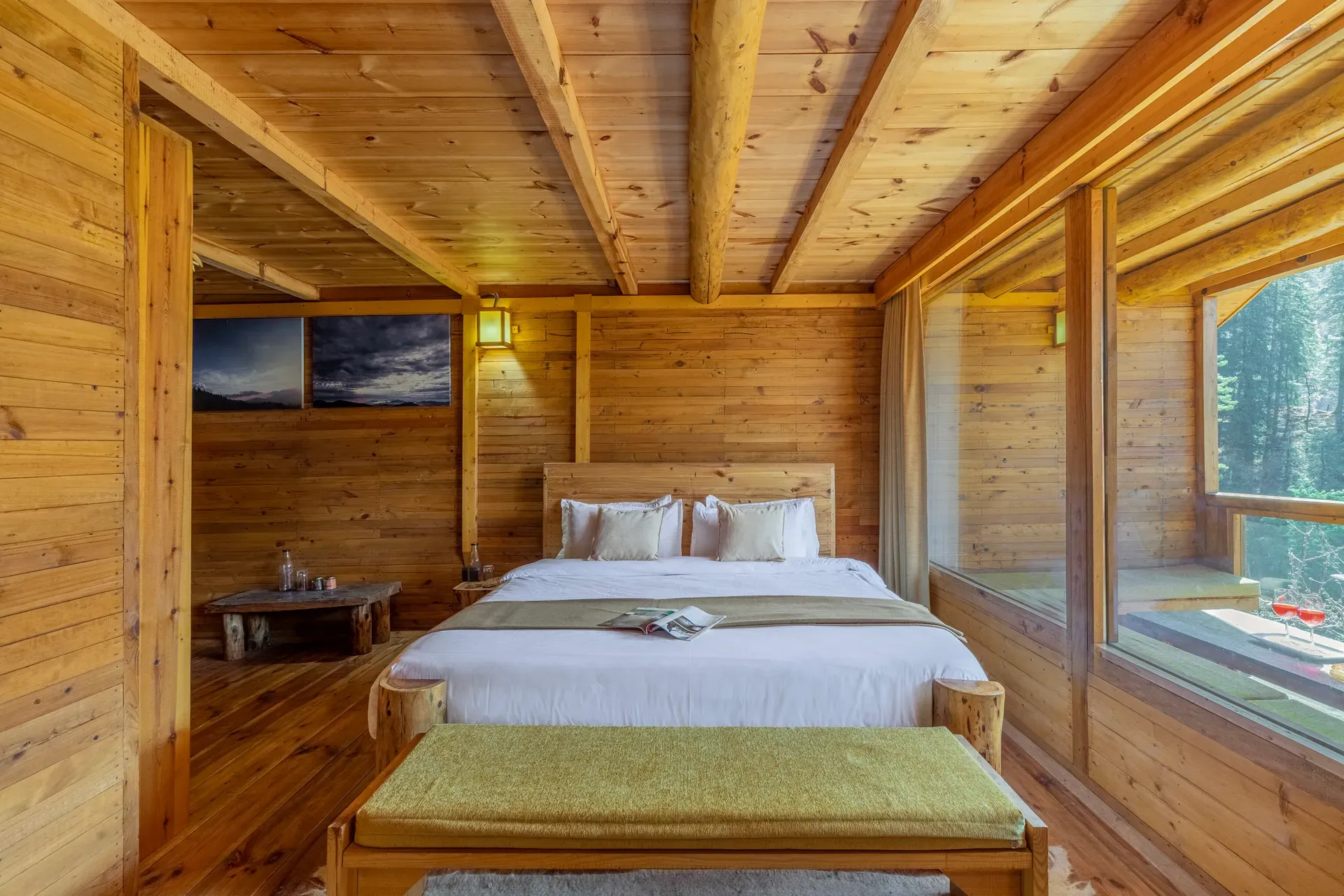 Everly Villa, Shimla - Bedroom