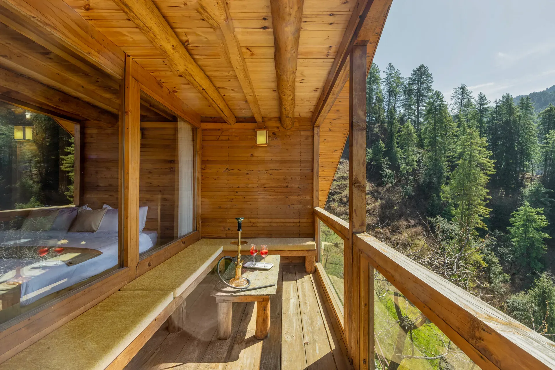 Skylounge Villa, Shimla - Balcony