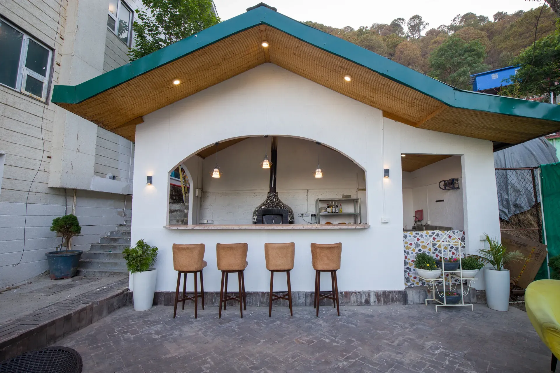 Live Life | Pet-friendly 2-BHKs With Entertainment Room, Restro & Garden