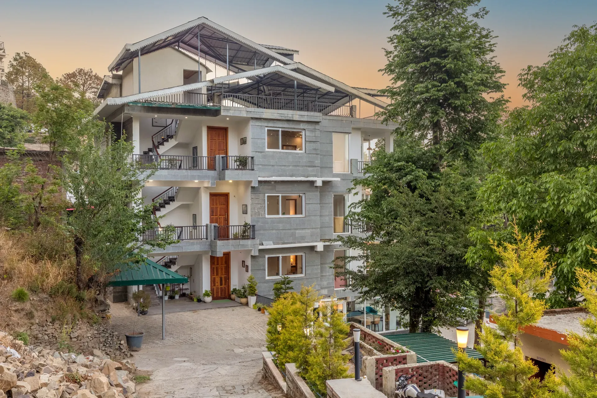 Live Life | Pet-friendly 2-BHKs With Entertainment Room, Restro & Garden