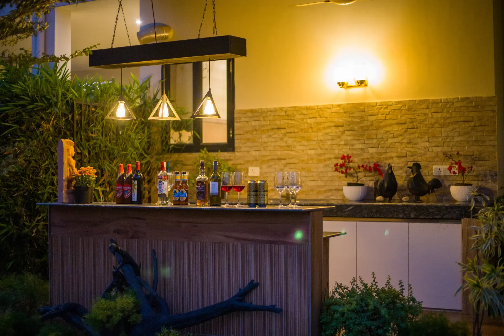 Outdoor bar