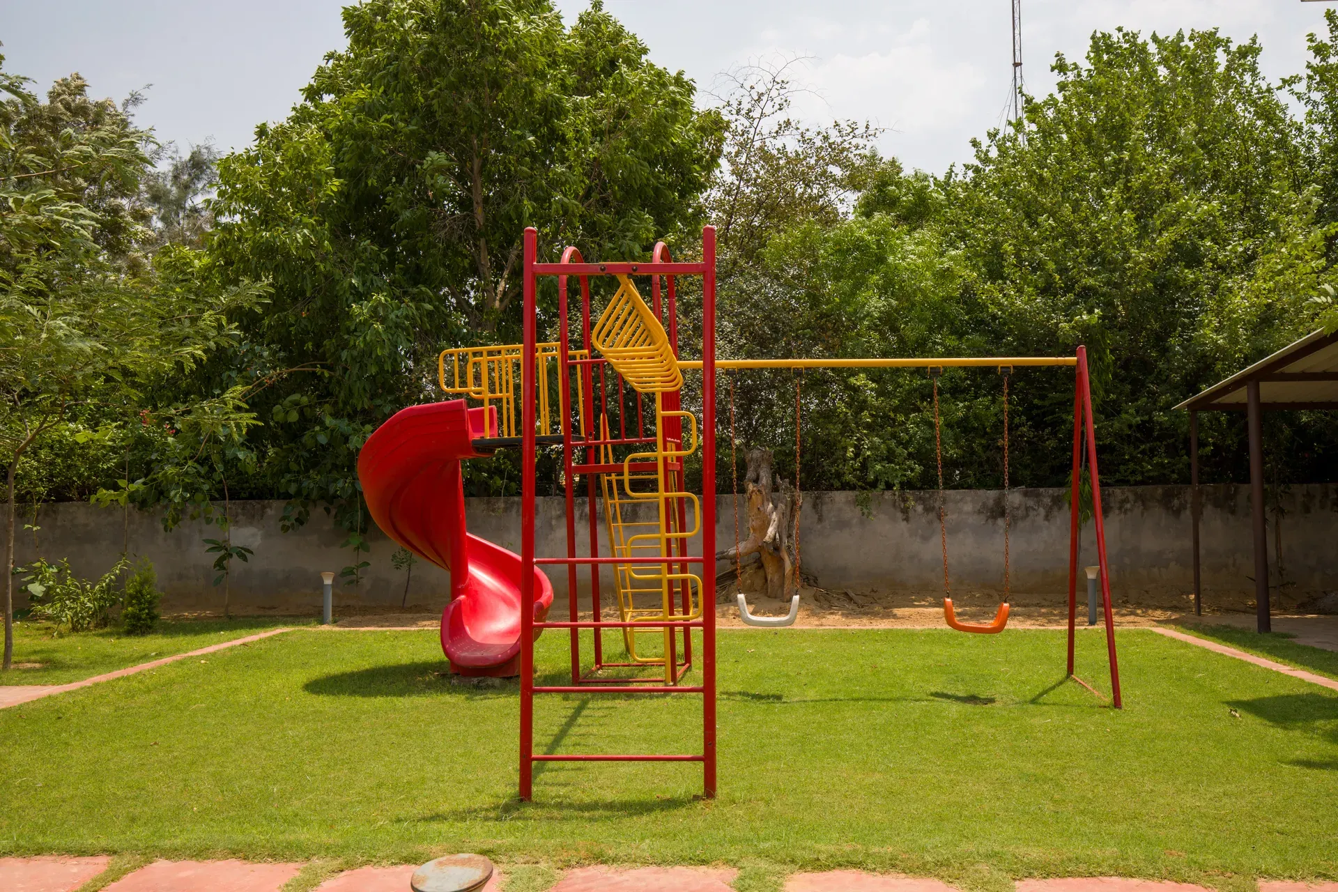 Raga Villa, Delhi NCR - Swing