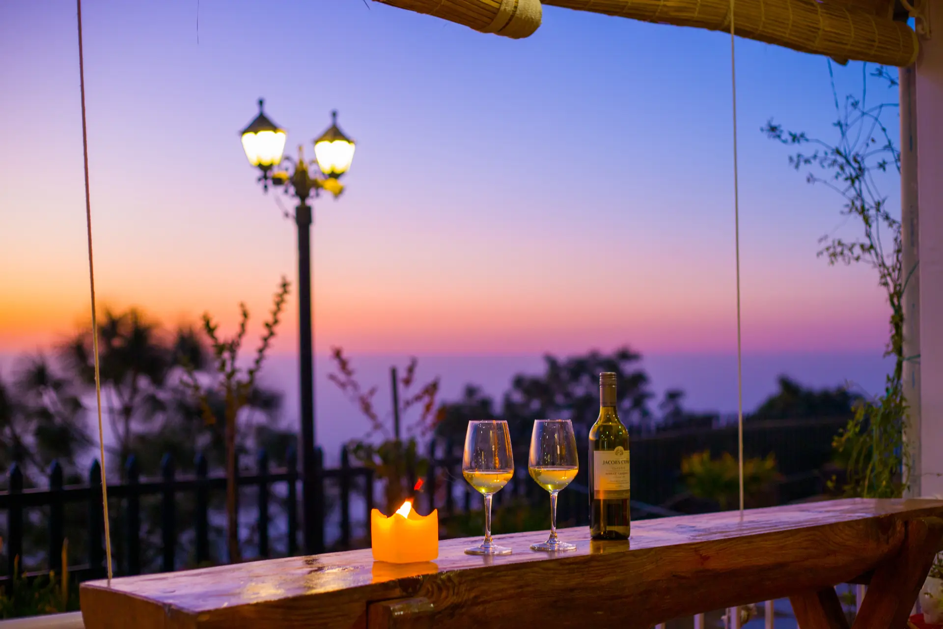 Cliff Side Villa | 3-BHK + Attic | Garden | Gazebo | Balconies | Scenic Views
