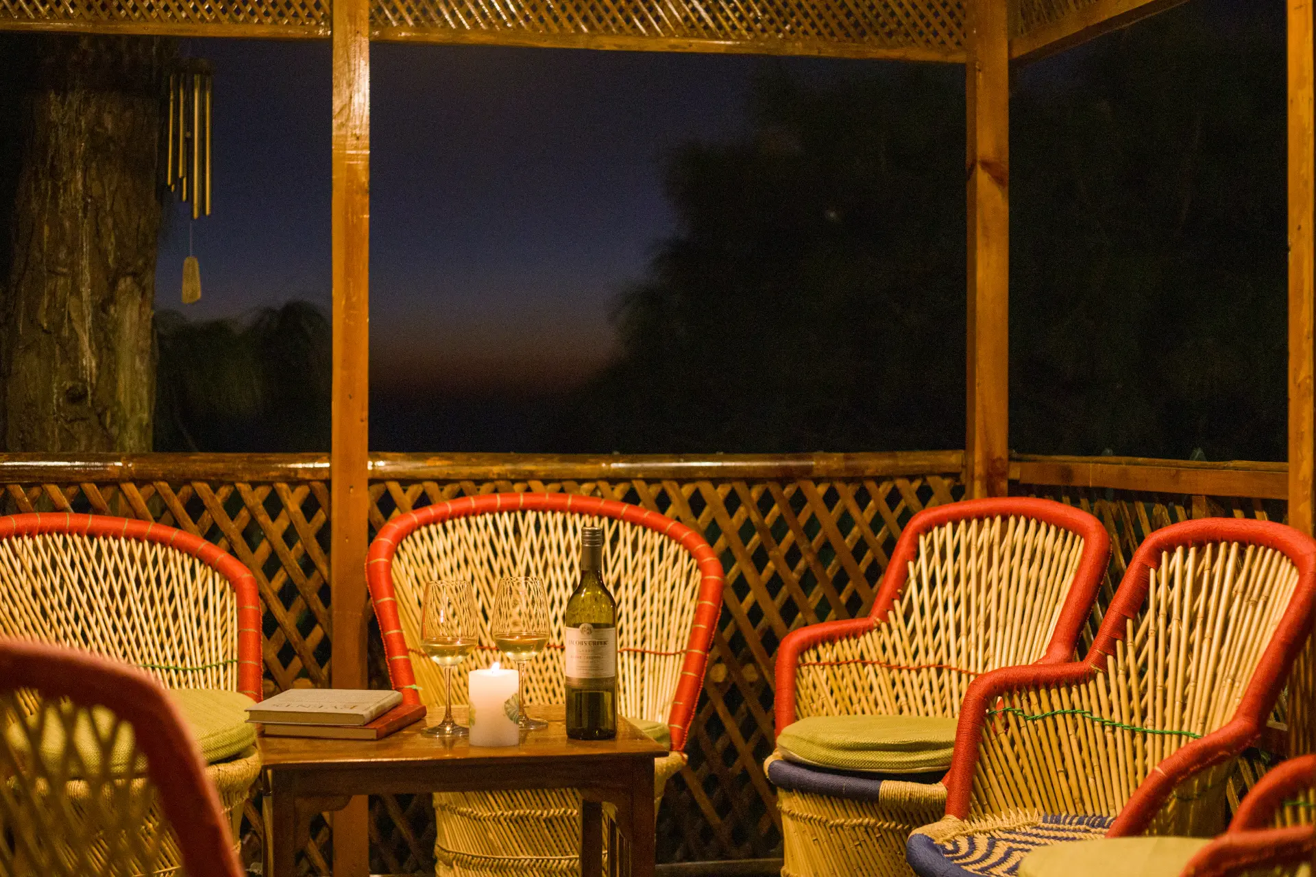 Cliff Side Villa | 3-BHK + Attic | Garden | Gazebo | Balconies | Scenic Views