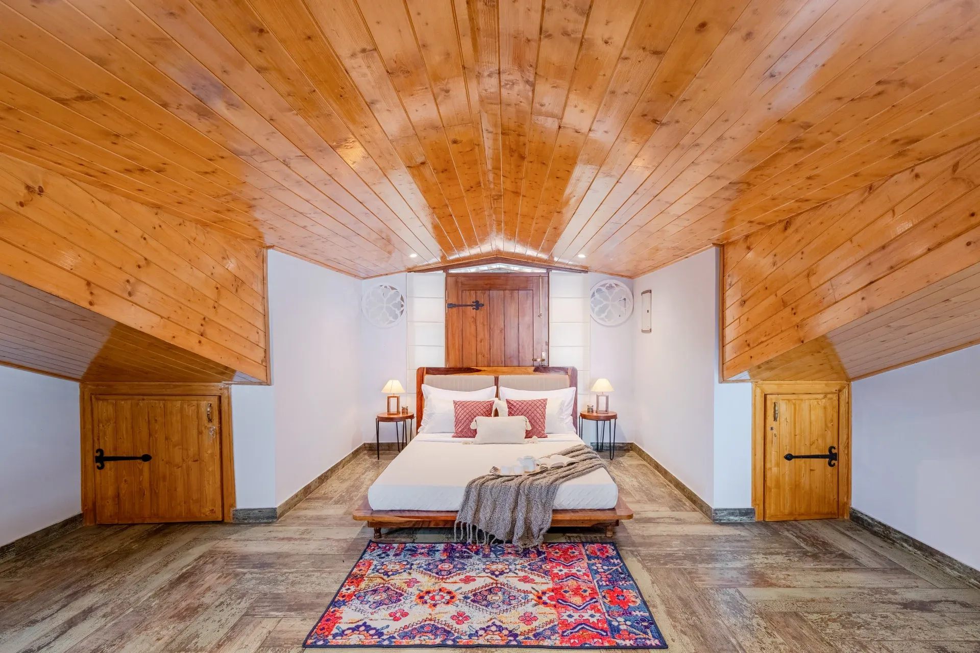Alpenglow Villa, Kasauli - Bedroom