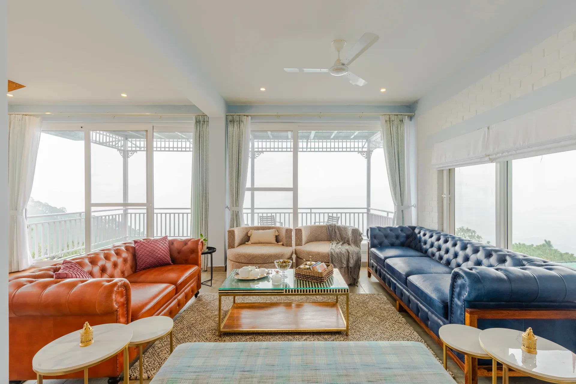 Alpenglow Villa, Kasauli - Living room