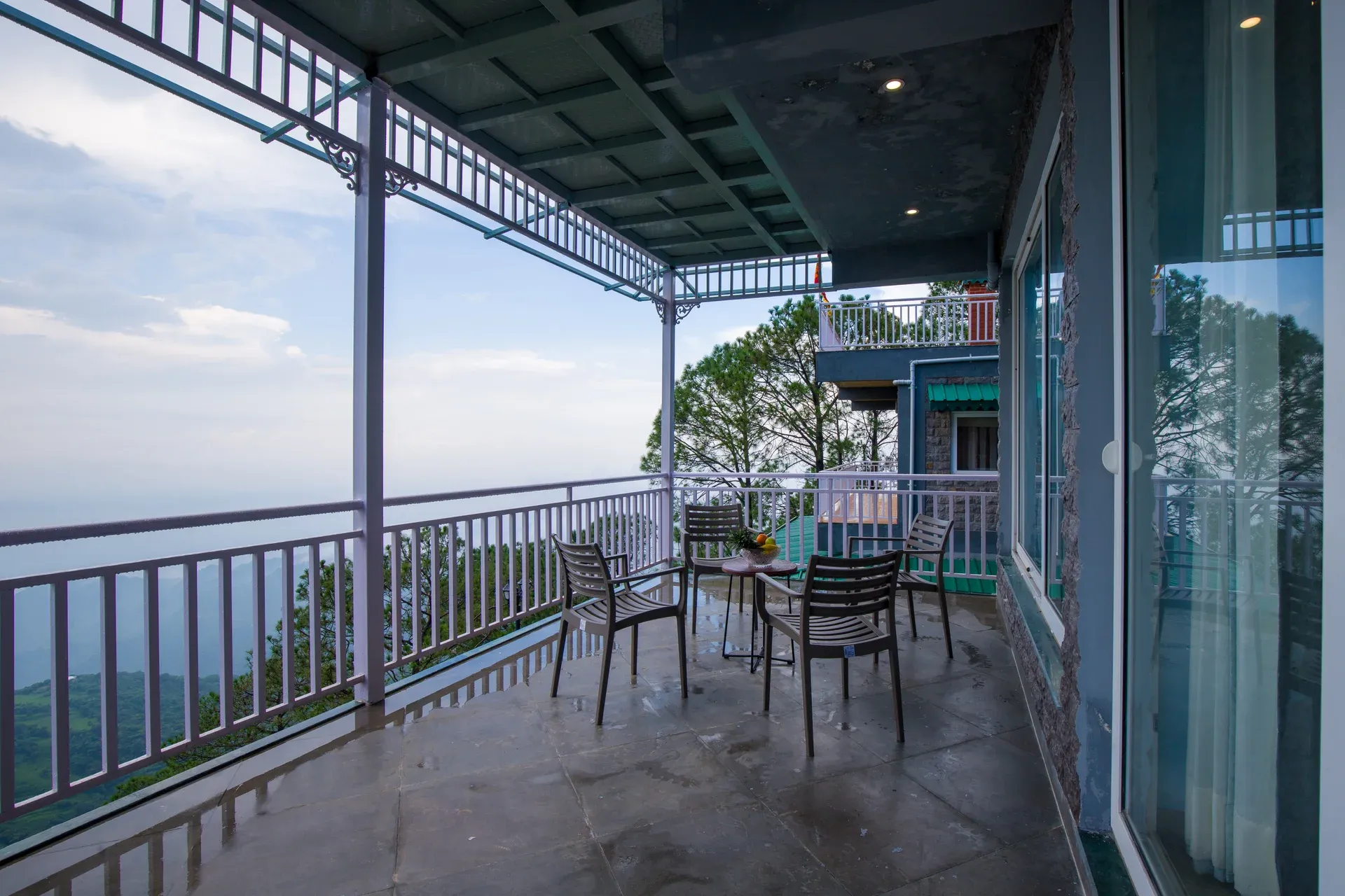 Ivory Ridge | 9-BHK | Garden | Balconies | Patio | Gazebo
