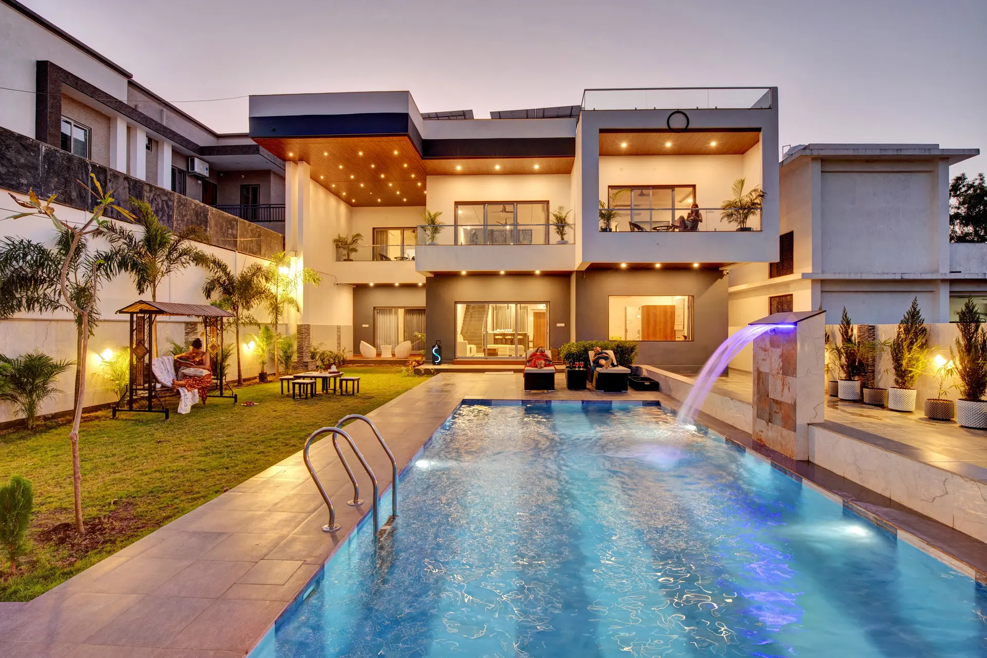 Horizon | 5-BHK Pet-friendly Retreat With Private Pool, Bar & Garden - Image 2