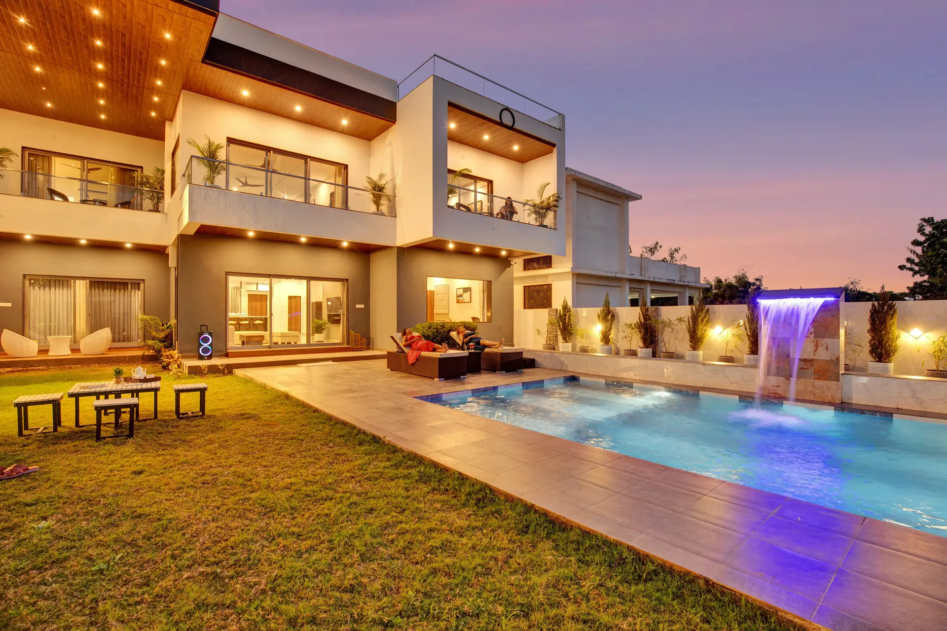 Horizon | 5-BHK Pet-friendly Retreat With Private Pool, Bar & Garden - Image 5