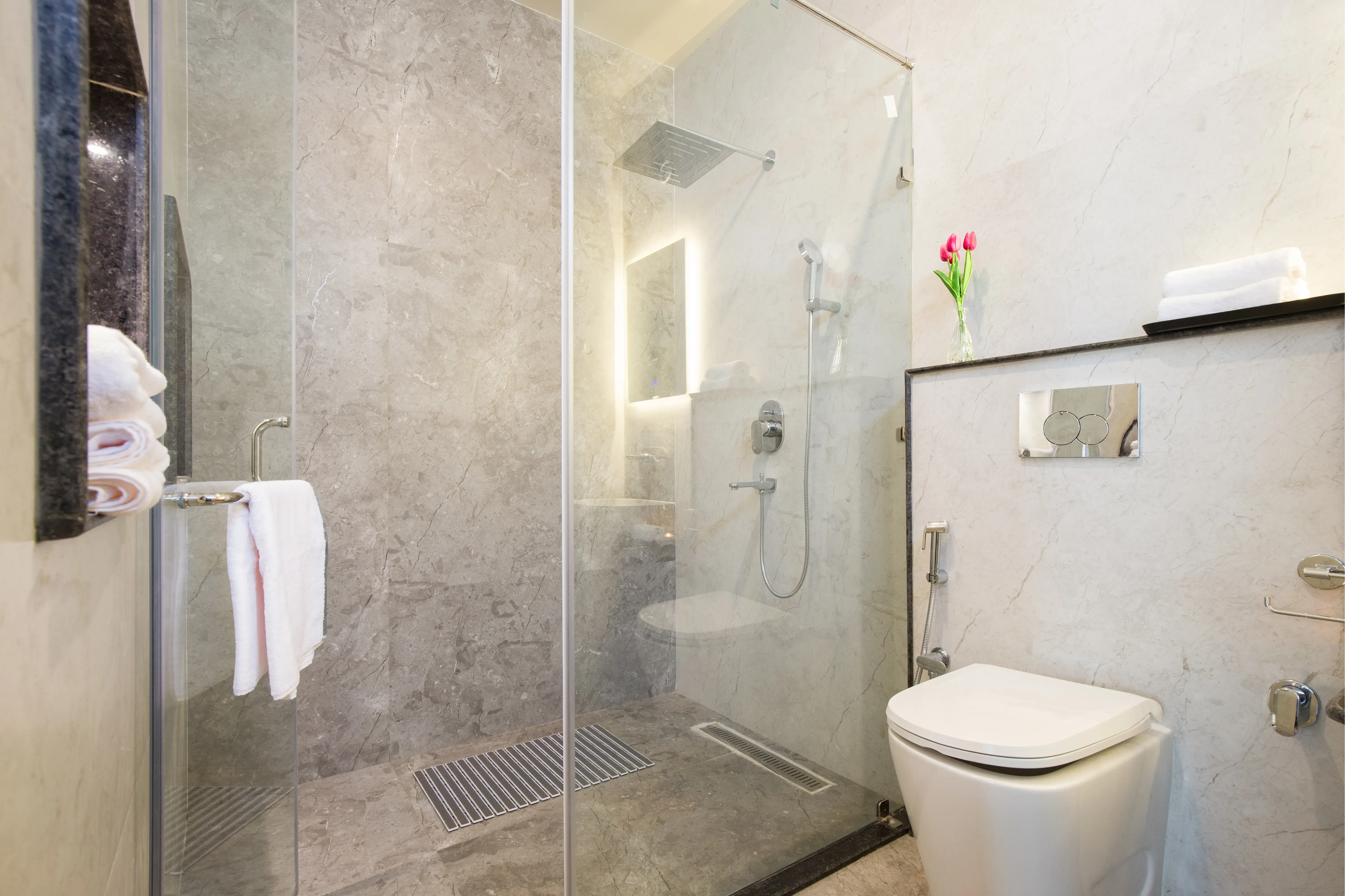 Twin Chalets Villa, Nainital - Bathroom