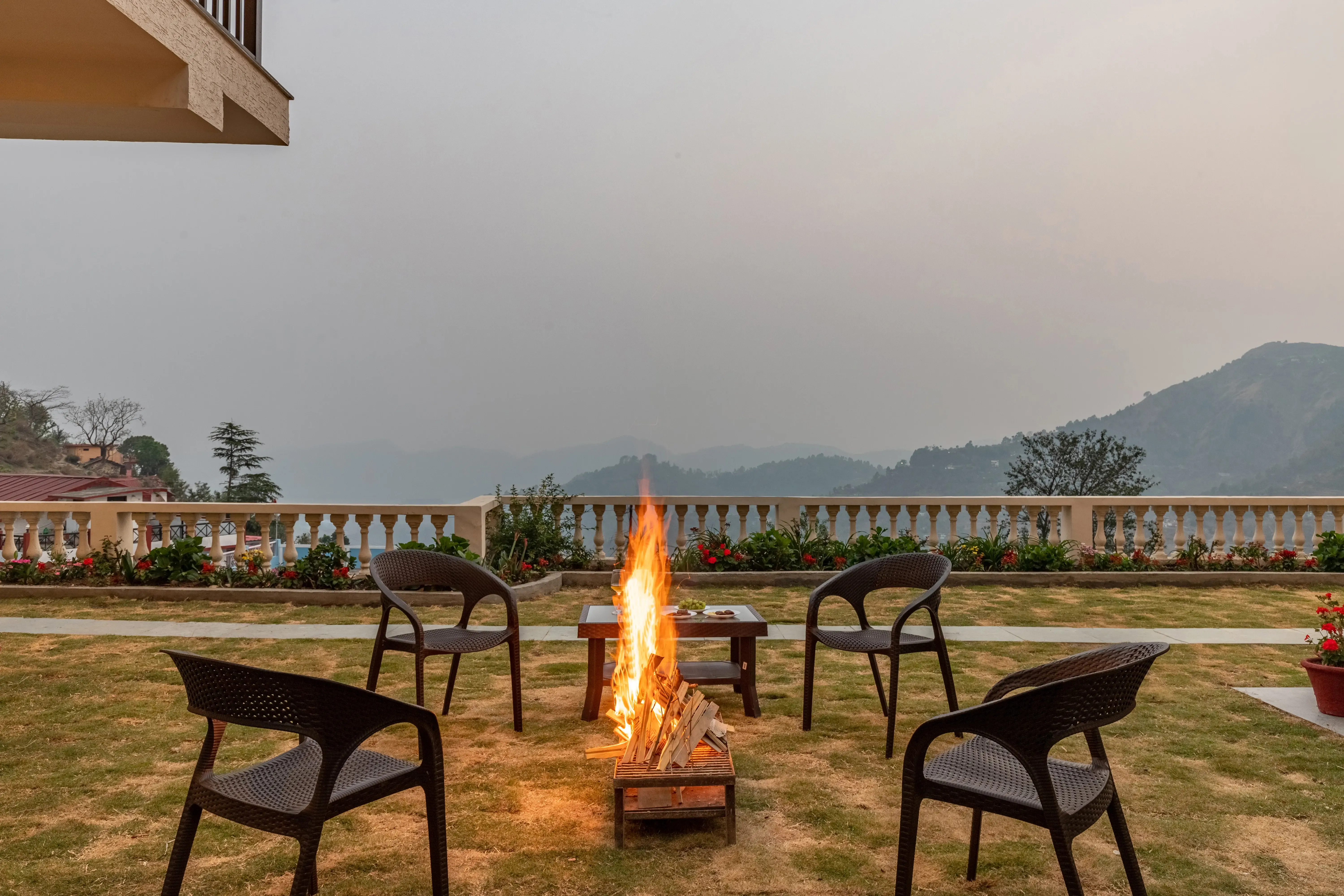 Twin Chalets Villa, Nainital - Bonfire