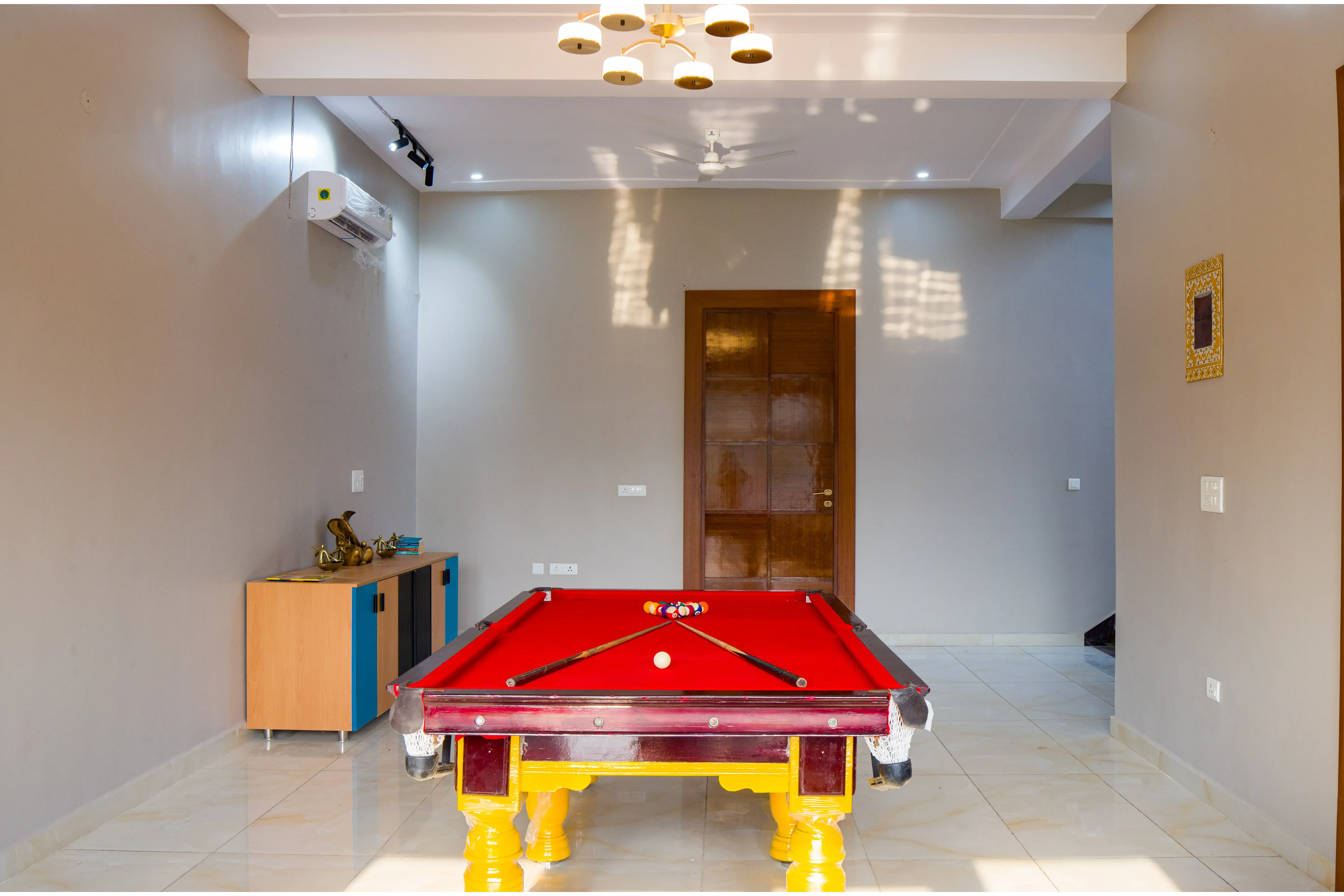 Amber Villa, Delhi NCR, Hero