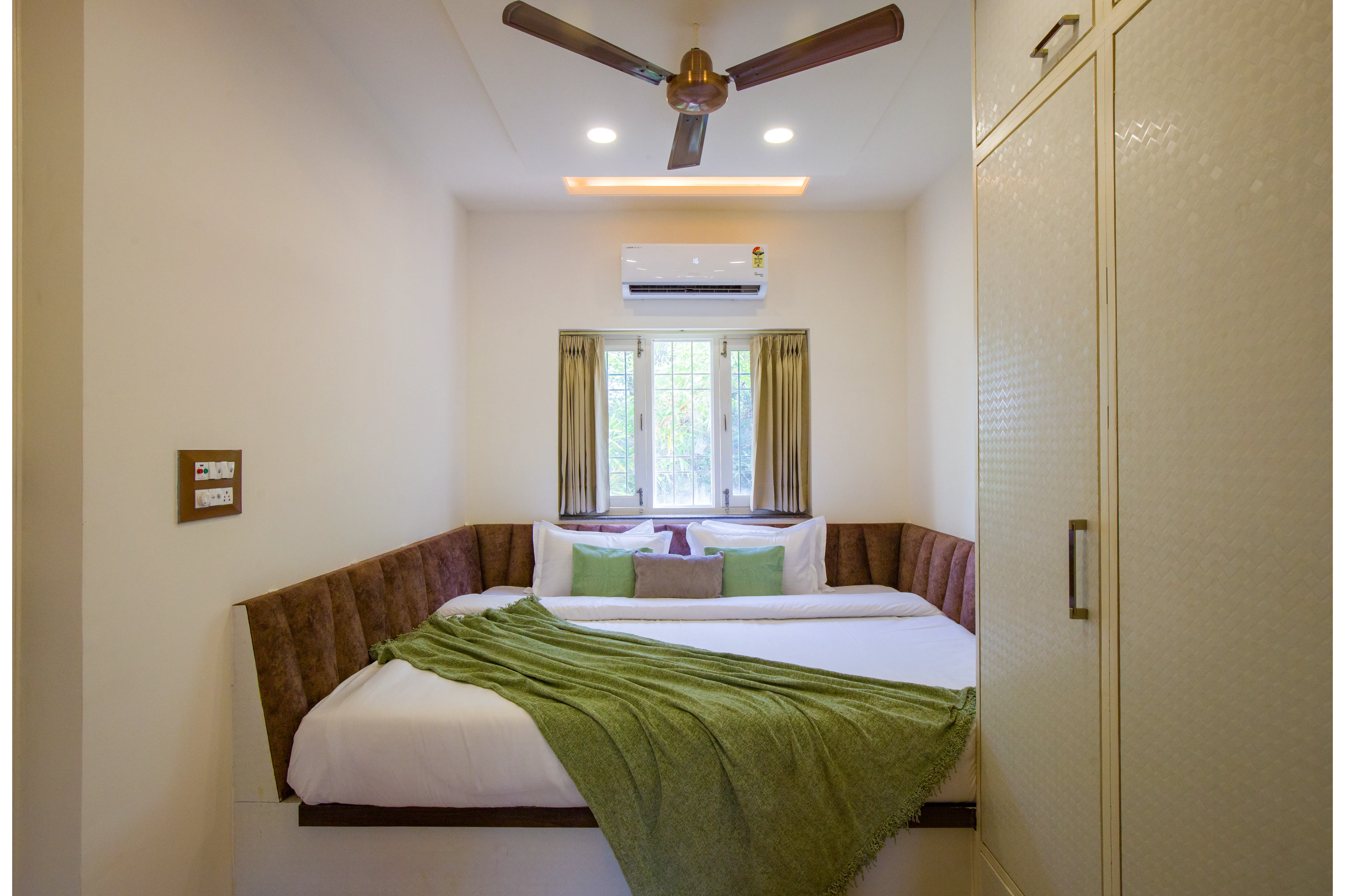 Bedroom 1+